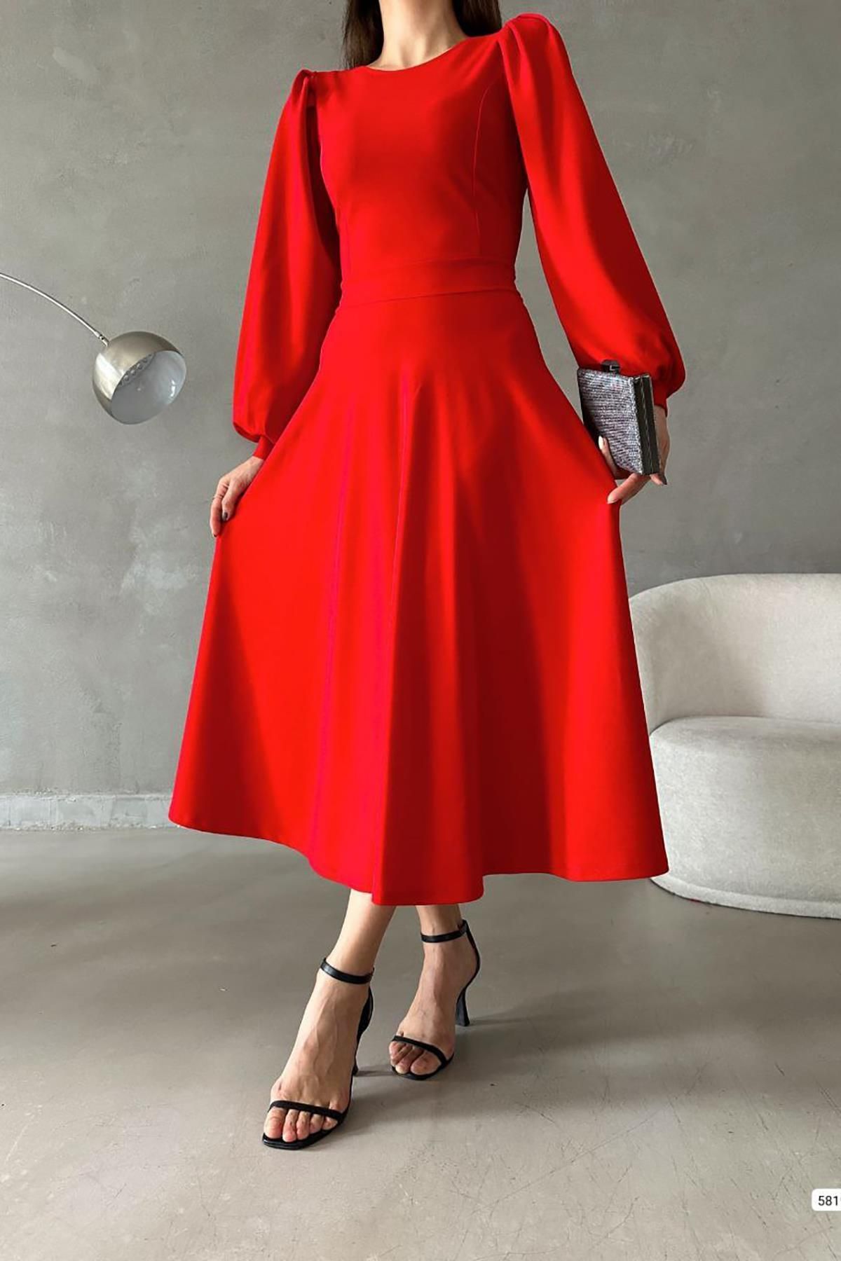 https://cdn.dsmcdn.com/ty1180/product/media/images/prod/SPM/PIM/20240223/17/fdb374ee-f833-3a24-a002-61f205d87e0b/1_org_zoom.jpg
