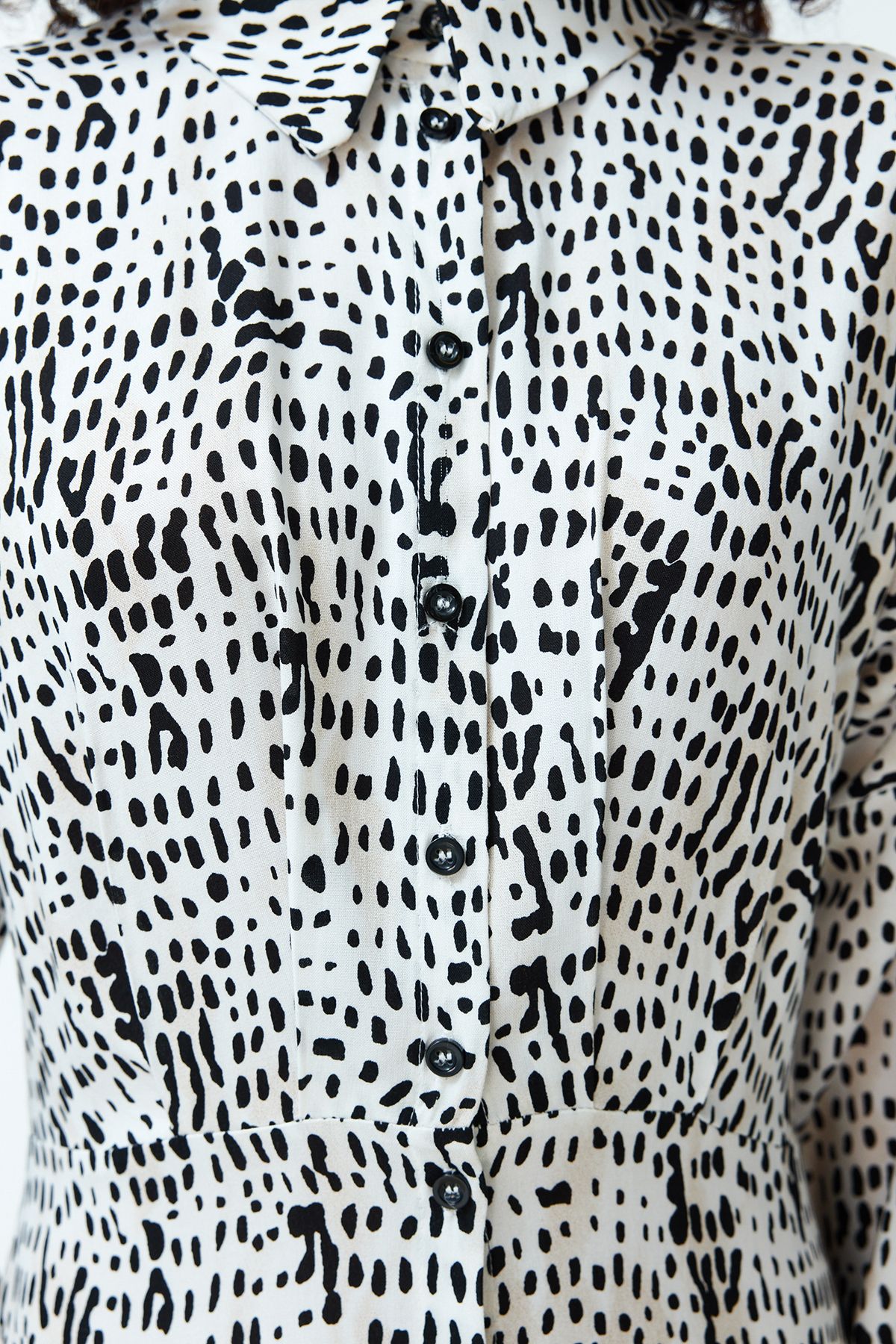 Trendyol Modest-Košilové šaty s geometrickým vzorem Ecru TCTSS24EB00072 5