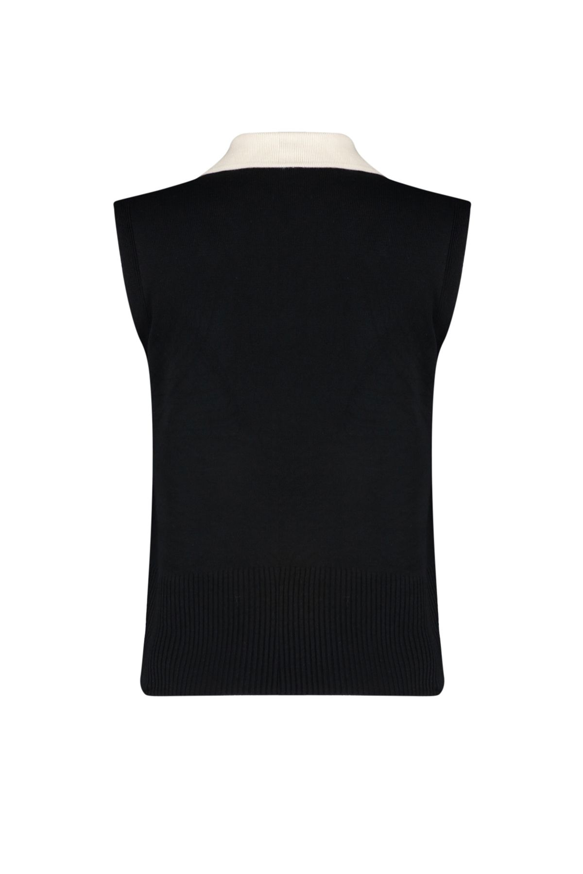 Trendyol Collection-Bluzka z kołnierzykiem polo w kolorze ecru, w stylu T-shirt TWOSS24BZ00273 8