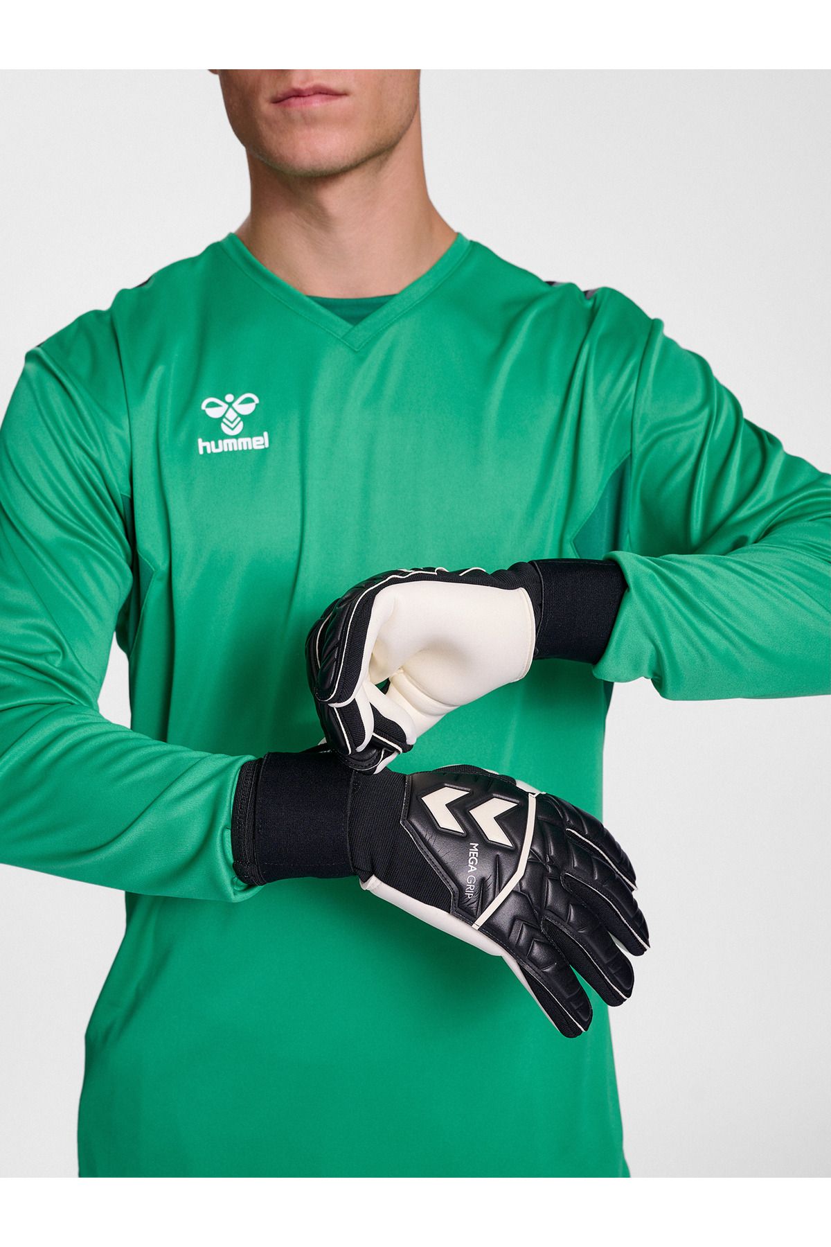 hummel-hmlGK ELDİVEN MEGA TUTUŞ 4