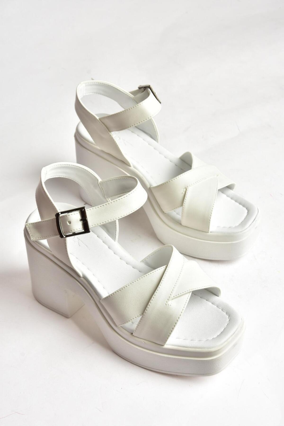 صندل زنانه سفید Fox Shoes | S9960230 اورجینال - تصویر 5