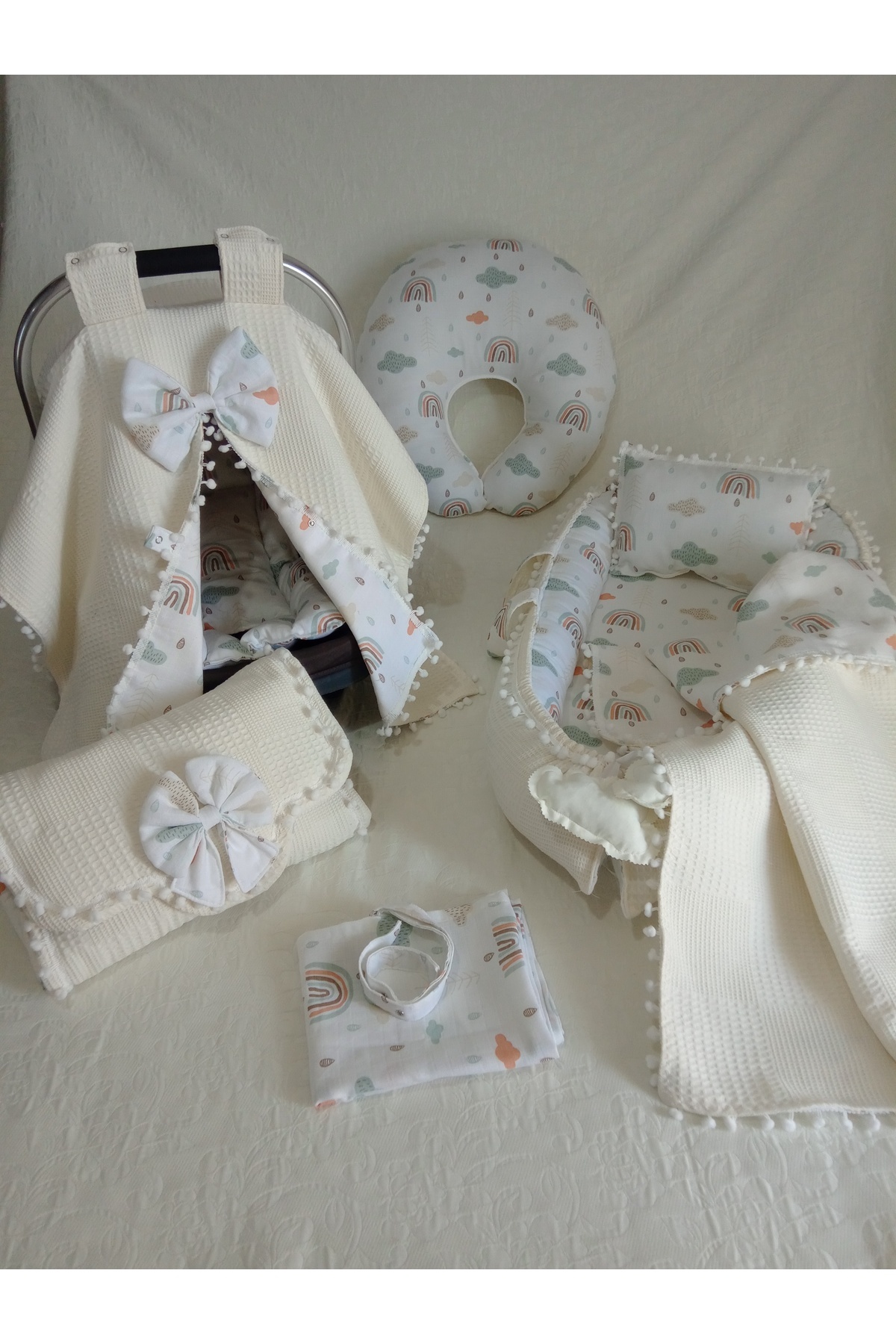 Puset örtüsü , puset minderi emzirme önlüğü ,emzirme yastığı,babynest  ,battaniye ,altaçma