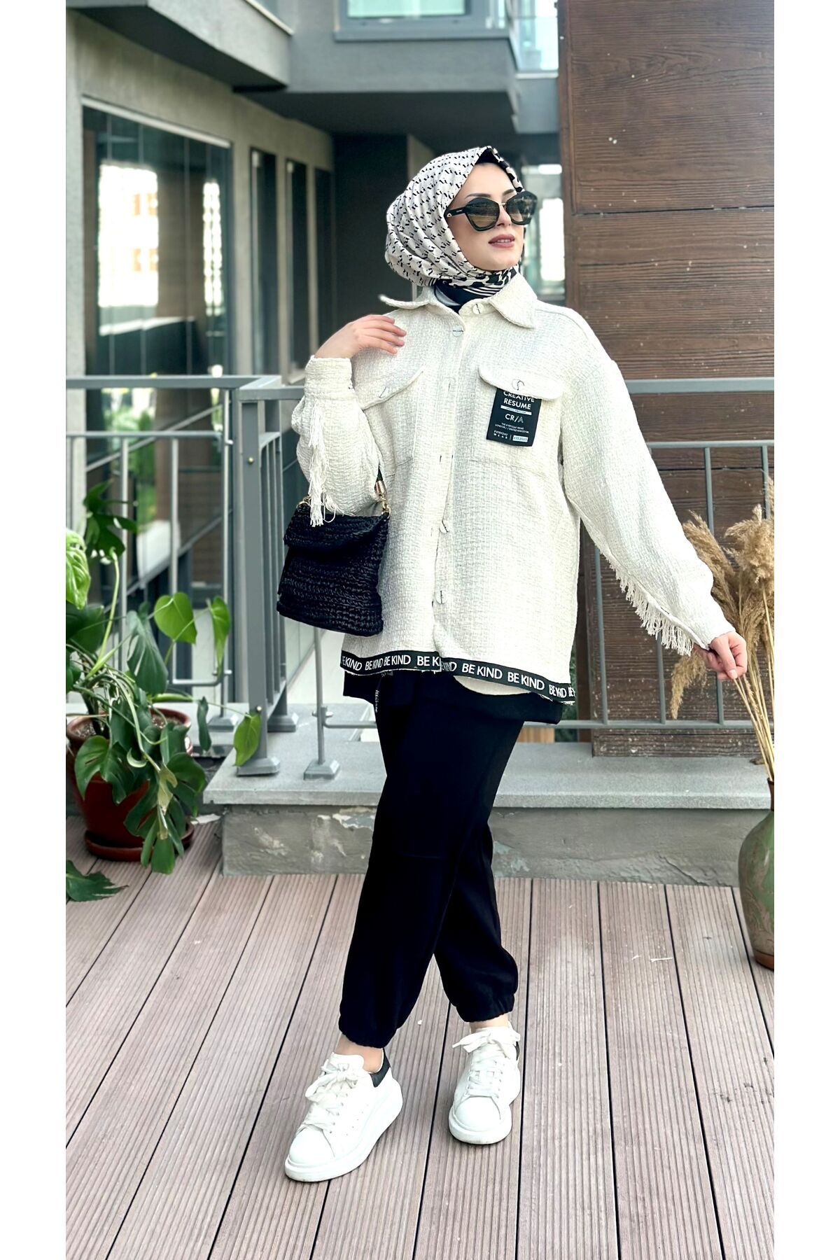 Quzu-TUTUIT JACKET WITH LABEL DETAIL 7