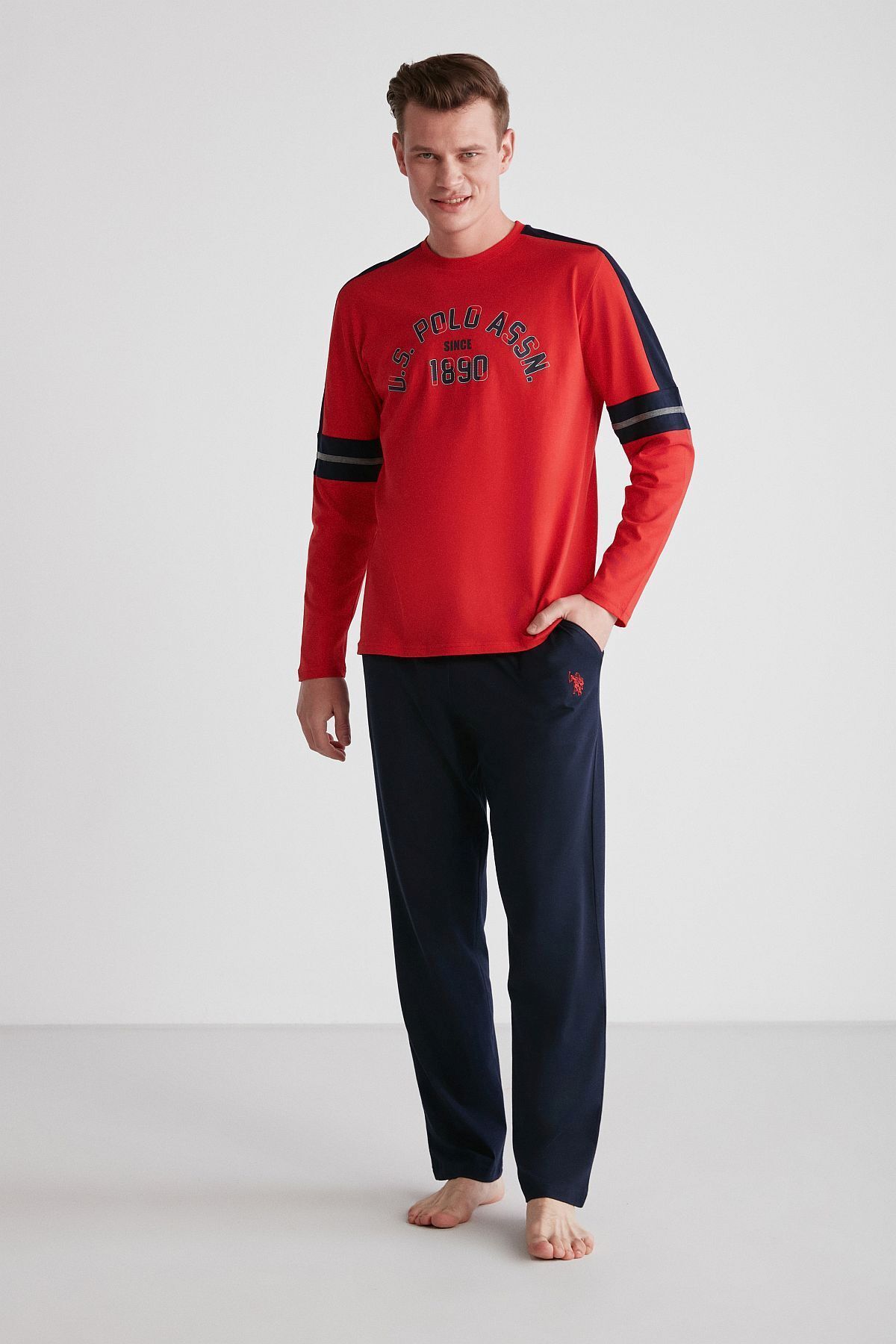 ست پیژامه قرمز مردانه پولو اسن ایالات متحده لباس خواب آستین بلند یقه گرد 18727 U.S. Polo Assn.
