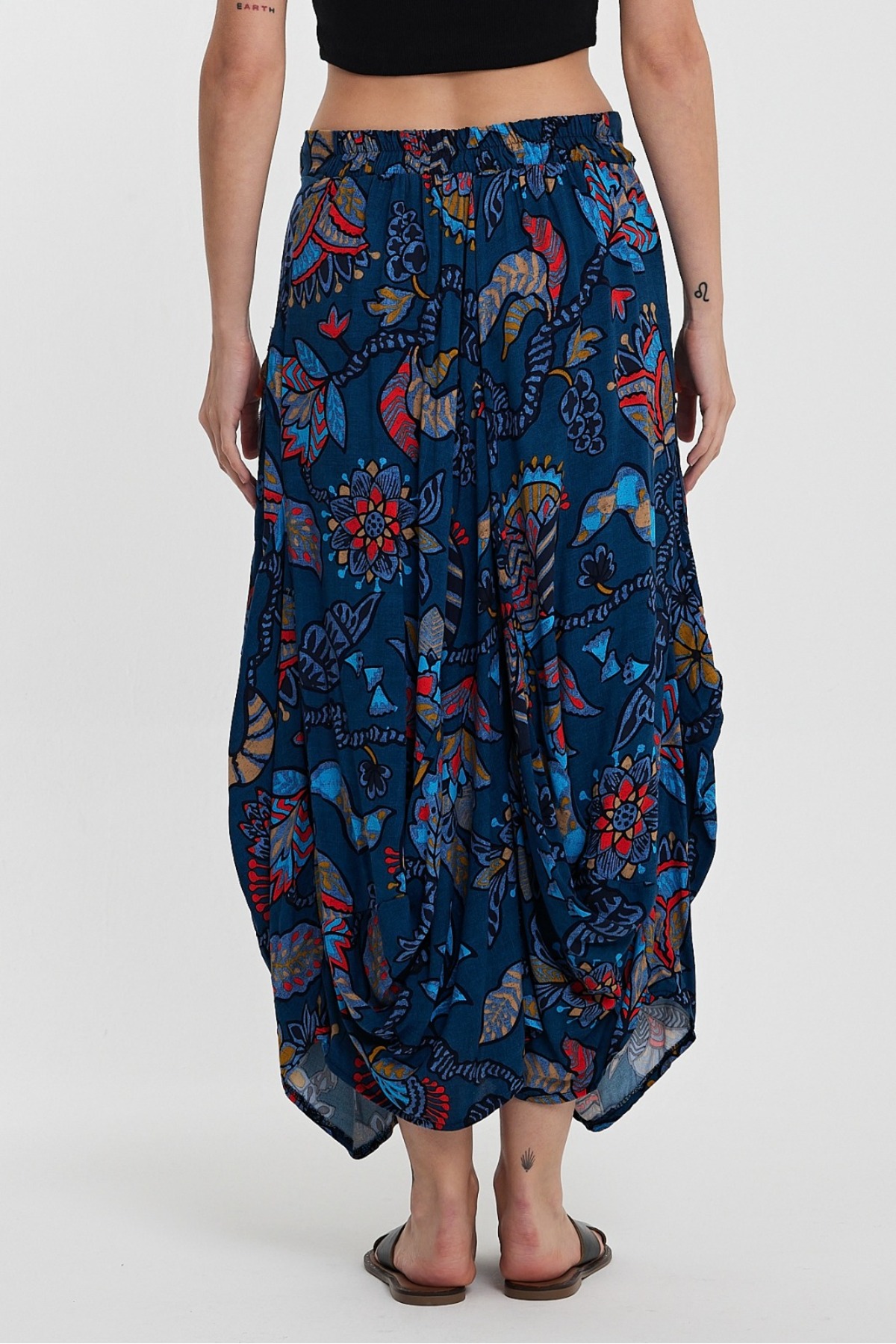 AYASOFYA OTANTIK  Kadın Mavi Desenli Cep Detaylı Beli Lastikli Etek - Görsel 5