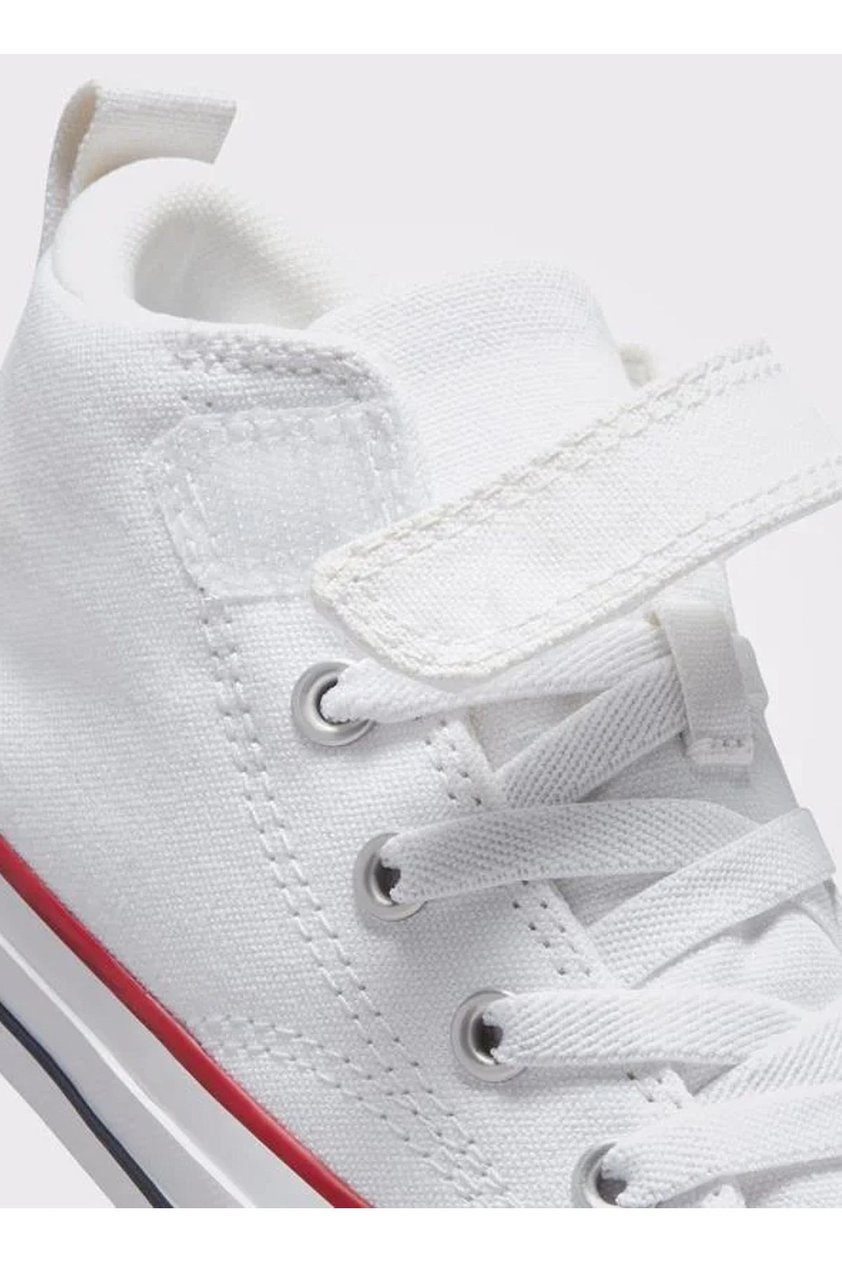 Size 4 converse white clearance