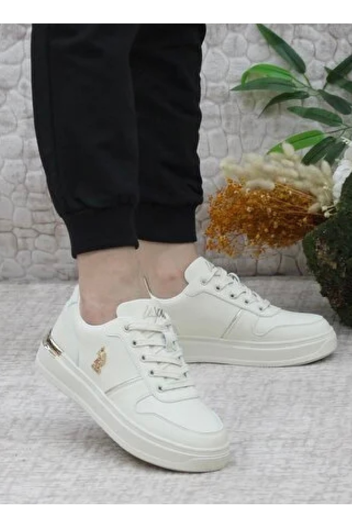 Polo (پولوشرت) ASSN ایالات متحده اسنیکر ساده زنانه بژ ATAKKA اکسسوری طلایی شیک با جزئیات ALKA U.S. Polo Assn. یو اس پولو اورجینال - تصویر 4