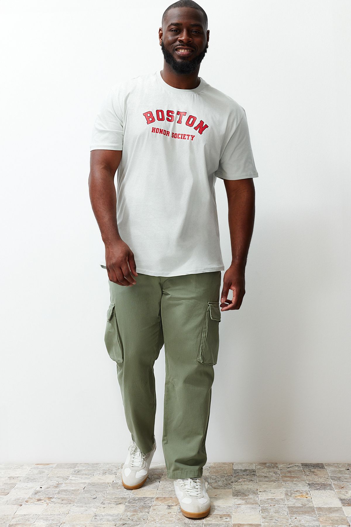 Trendyol Collection Spodnie W Kolorze Jasnego Khaki O Regularnym Kroju, Z Kieszeniami Cargo, Sznurowanymi W Talii, W Dużych Rozmiarach Mężczyzna - 3XL