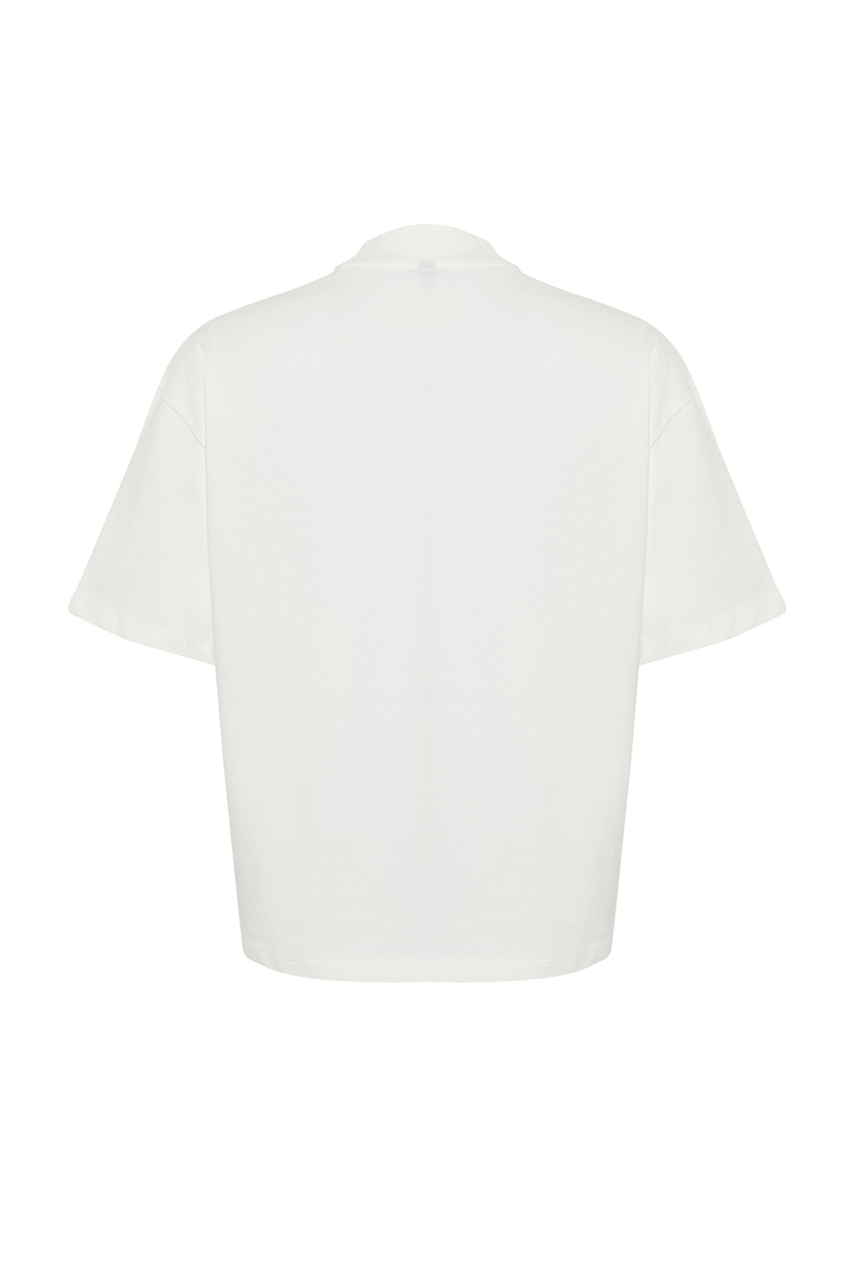 Trendyolmilla  Beyaz %100 Kalın Pamuklu Dik Yaka Truvakar Kol Örme T-Shirt TWOSS24TS00074 - Görsel 8