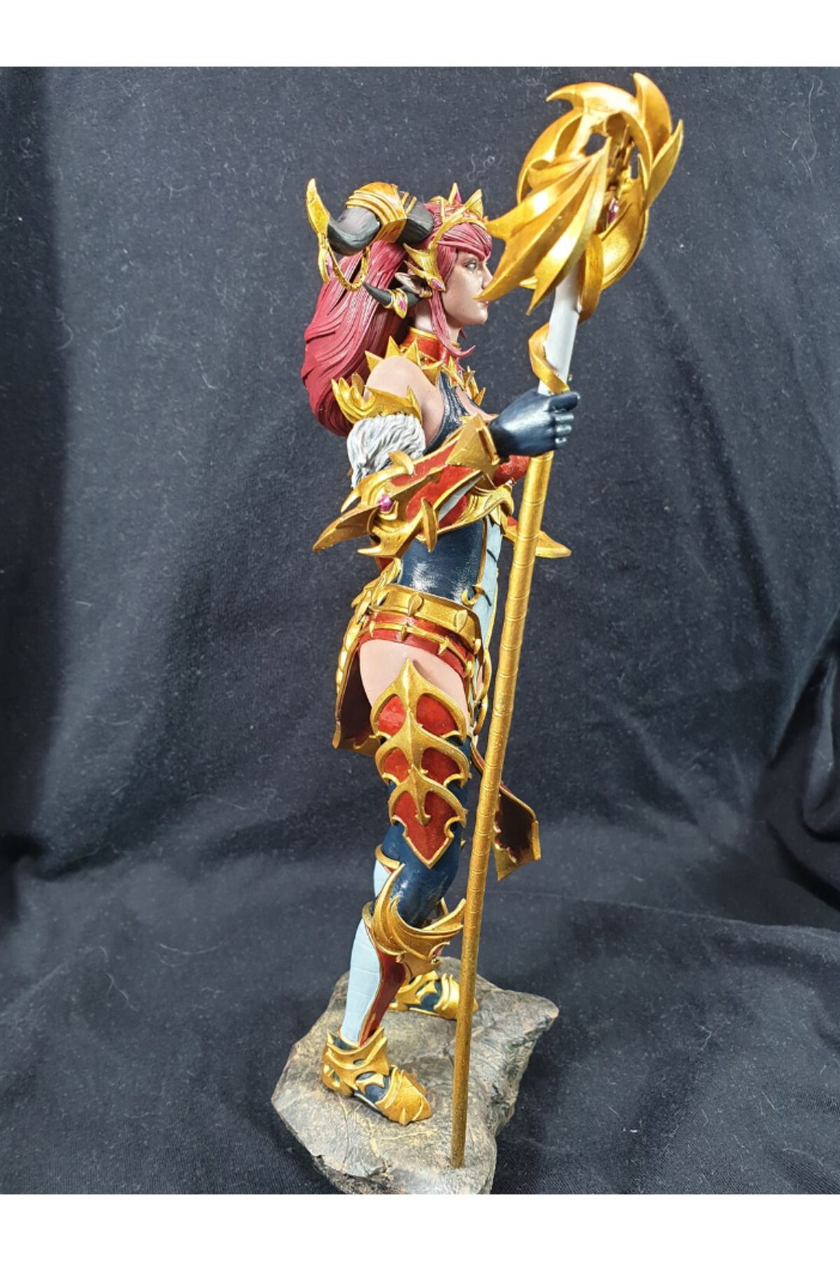 YILDIRIM AVANGART-World Of Warcraft Alexstrasza Figure WOW Dragon Queen Object 25CM Large Size 5