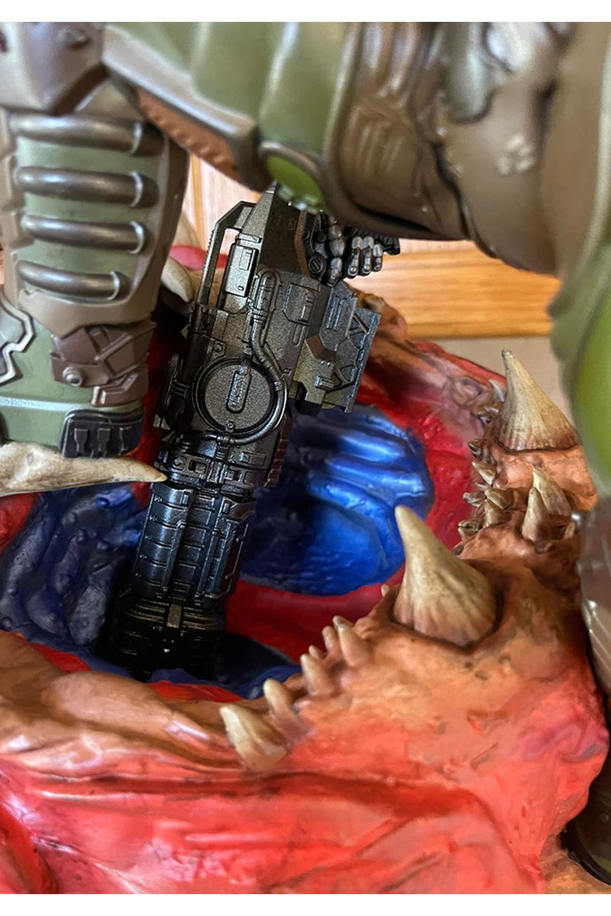 YILDIRIM AVANGART-Doom Slayer Figure Doomguy Object Doom Cacodemon Figure 65CM Giant Size 2