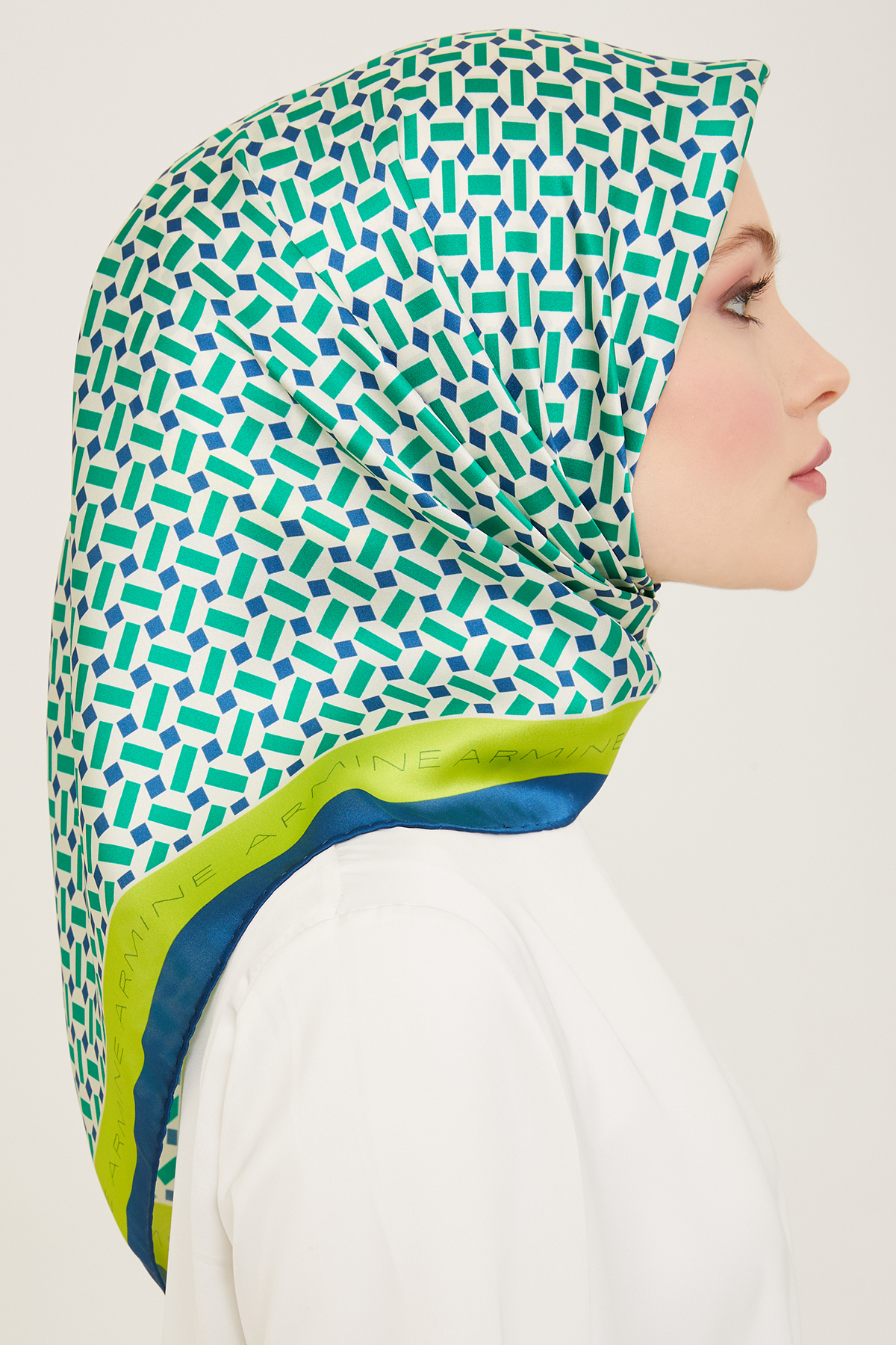 روسری زنانه آرمینه | E24YA9151D01 Armine - Image 3