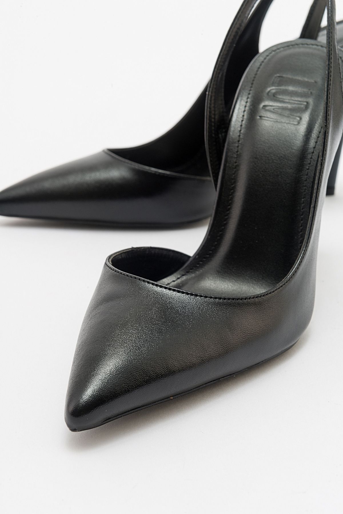 کفش پاشنه کلاسیک سیاه زنانه بلند پوست luvishoes