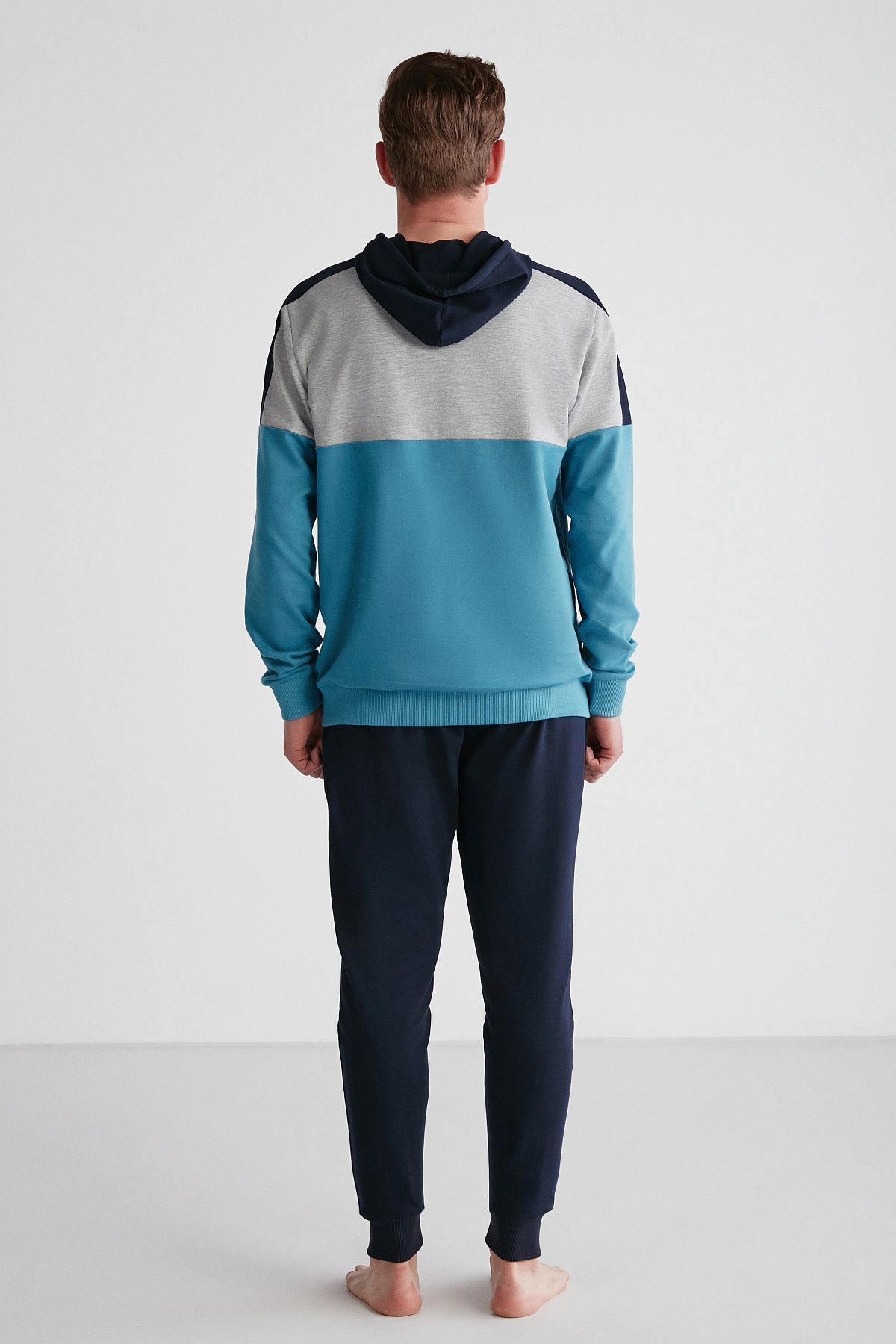 ست پیژامه آبی مردانه پایه. پولو اسن. لباس خواب آستین بلند بنزینی مدل 18714 U.S. Polo Assn.