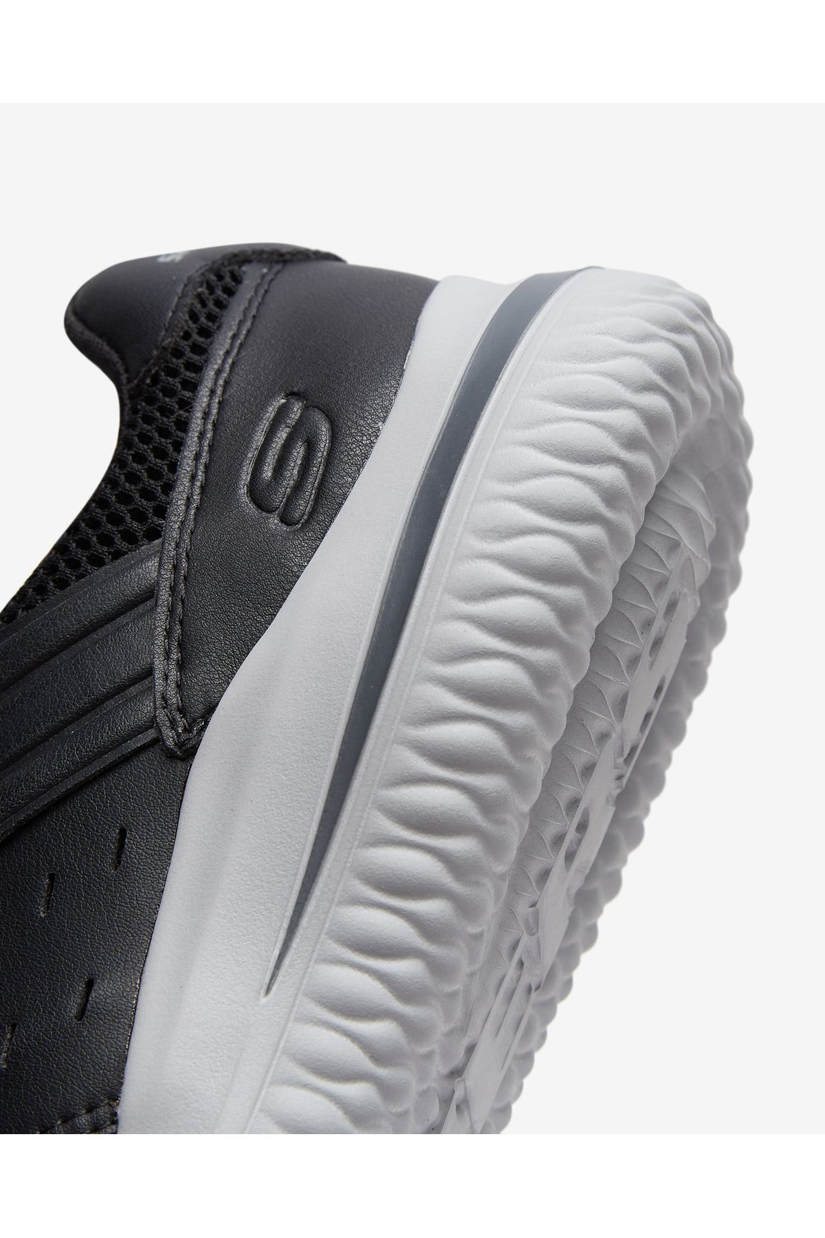 Skechers Delson 3.0 Ezra Erkek Siyah G nl k Ayakkab 210308 Blk