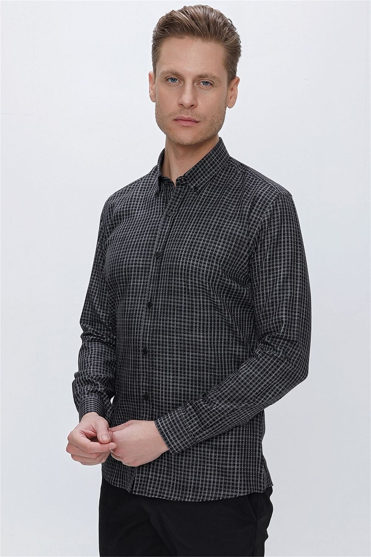 Efor Gk 662 Slim Fit Черная классическая рубашка GK662K0922