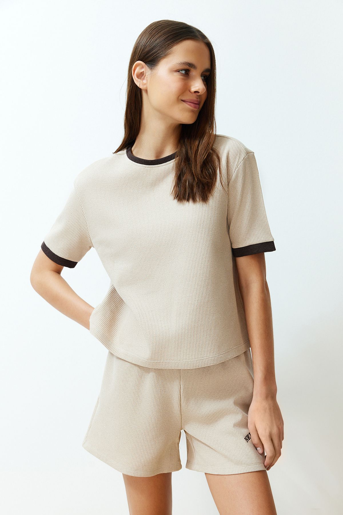 Trendyol Collection-Waffle Print Beige-Color Blocked Slogan Knitted Pajamas Set Thmss24Pt00217 2