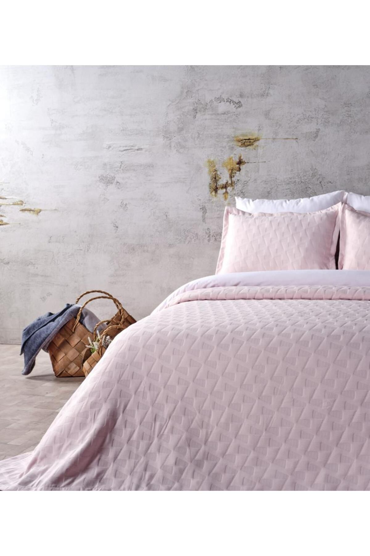 Lolavien-Silva Single Bedspread - Powder 3