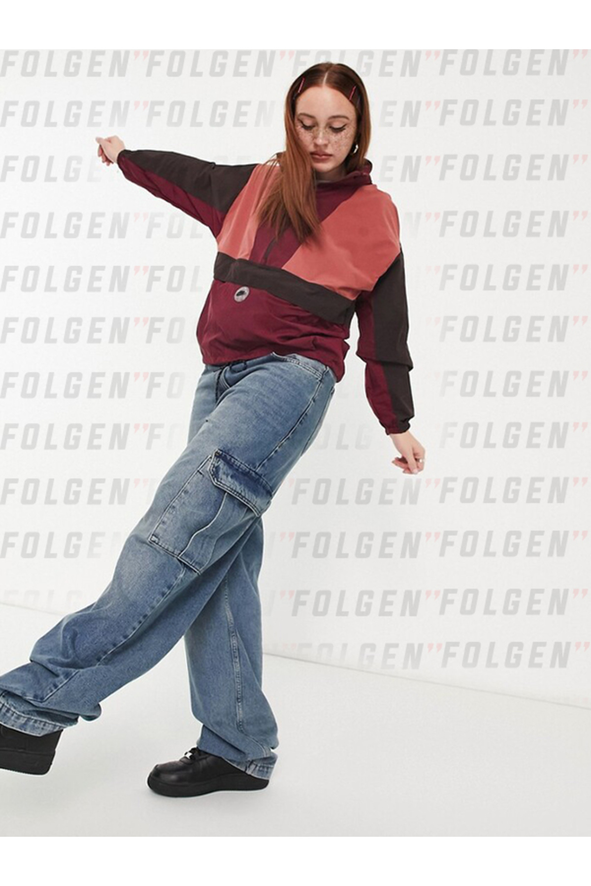 Nike Sportswear Revolution Women's Sports Utility HalfZip Jacket Dark