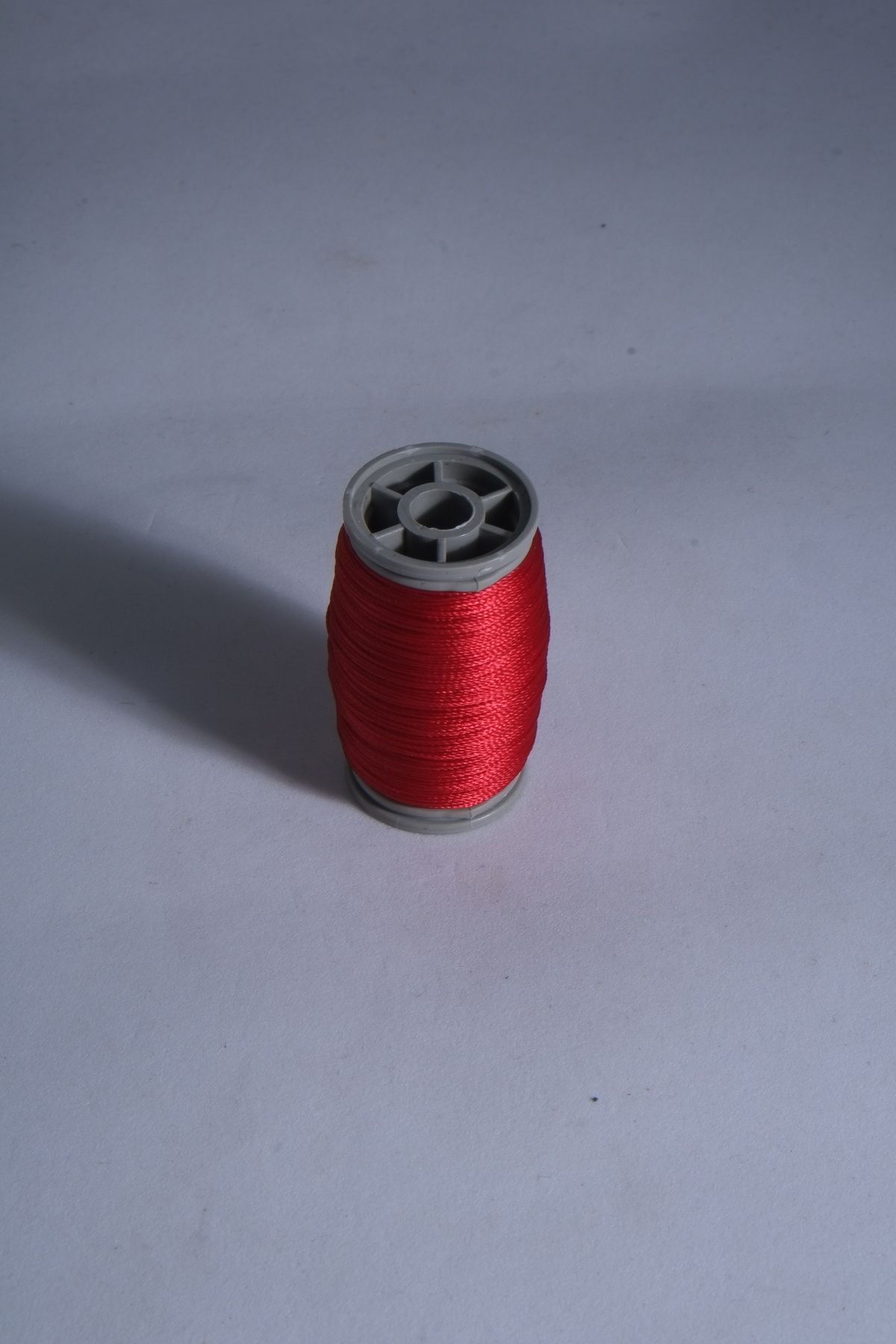 50 Metre Kırmızı Renk 0.3 Mm Ince Tesbih Ipi