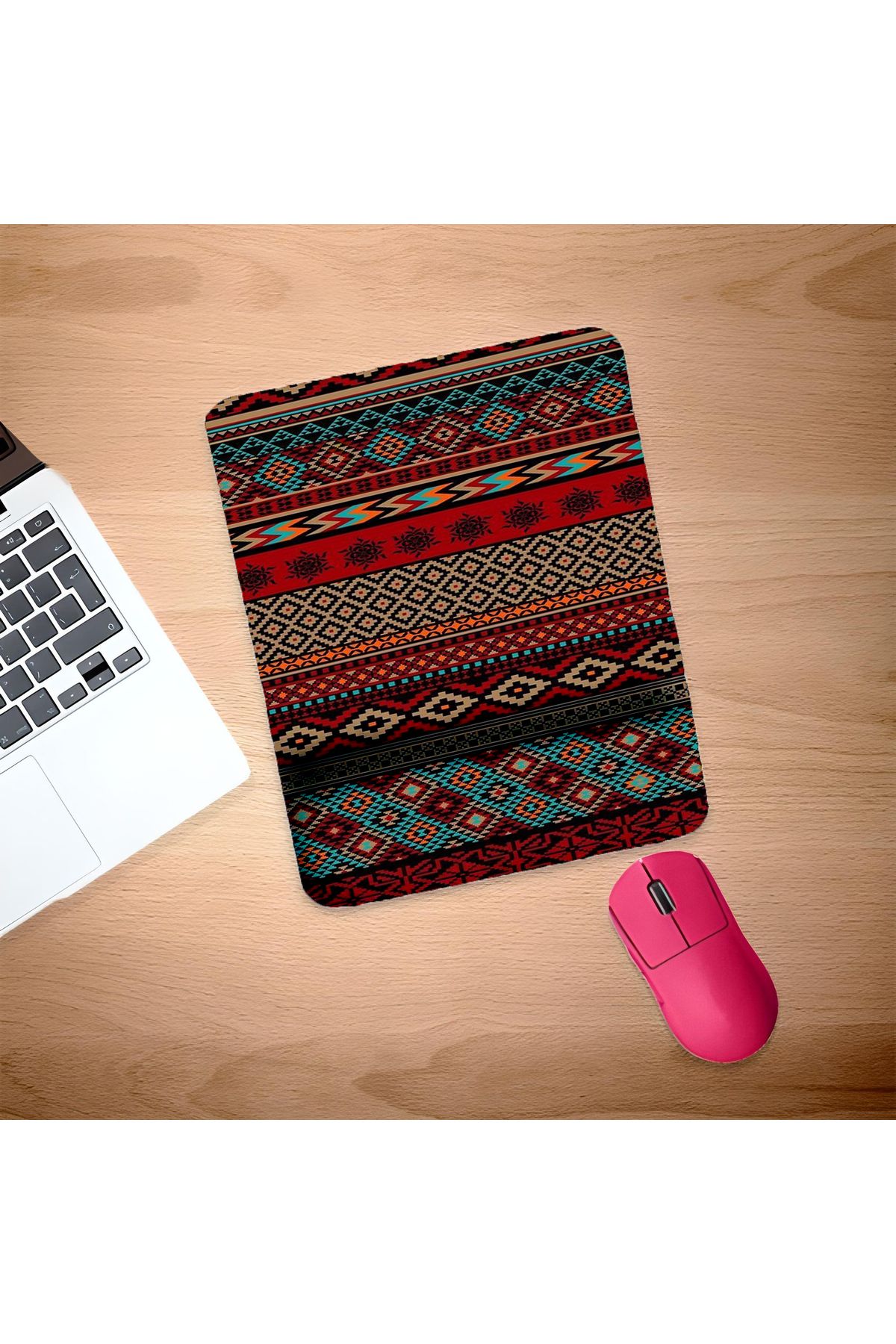 UcuruStore-Red Motif Carpet Pattern Wrist Support Mouse Pad 1