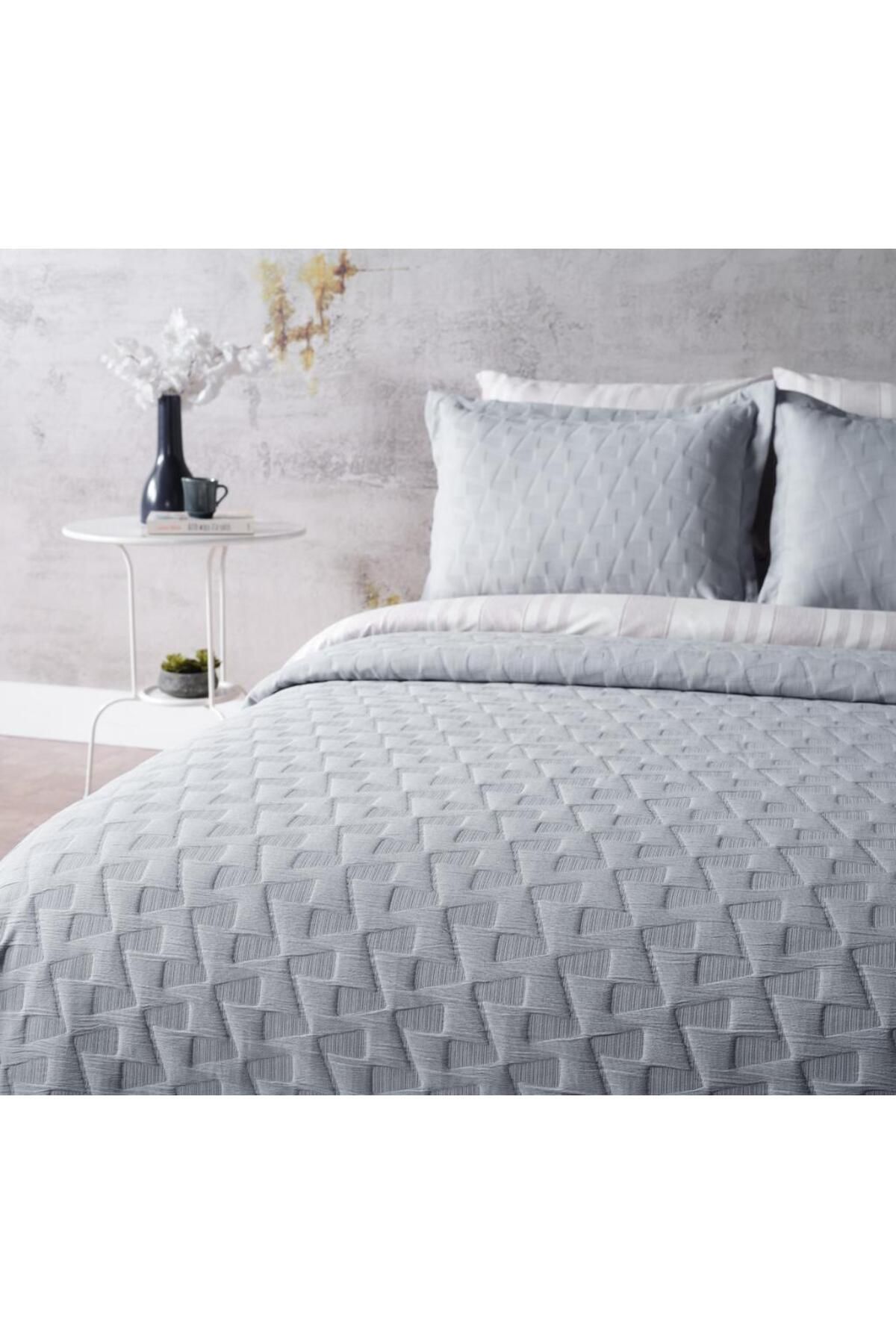 Lolavien-Silva Single Bedspread - Gray 3
