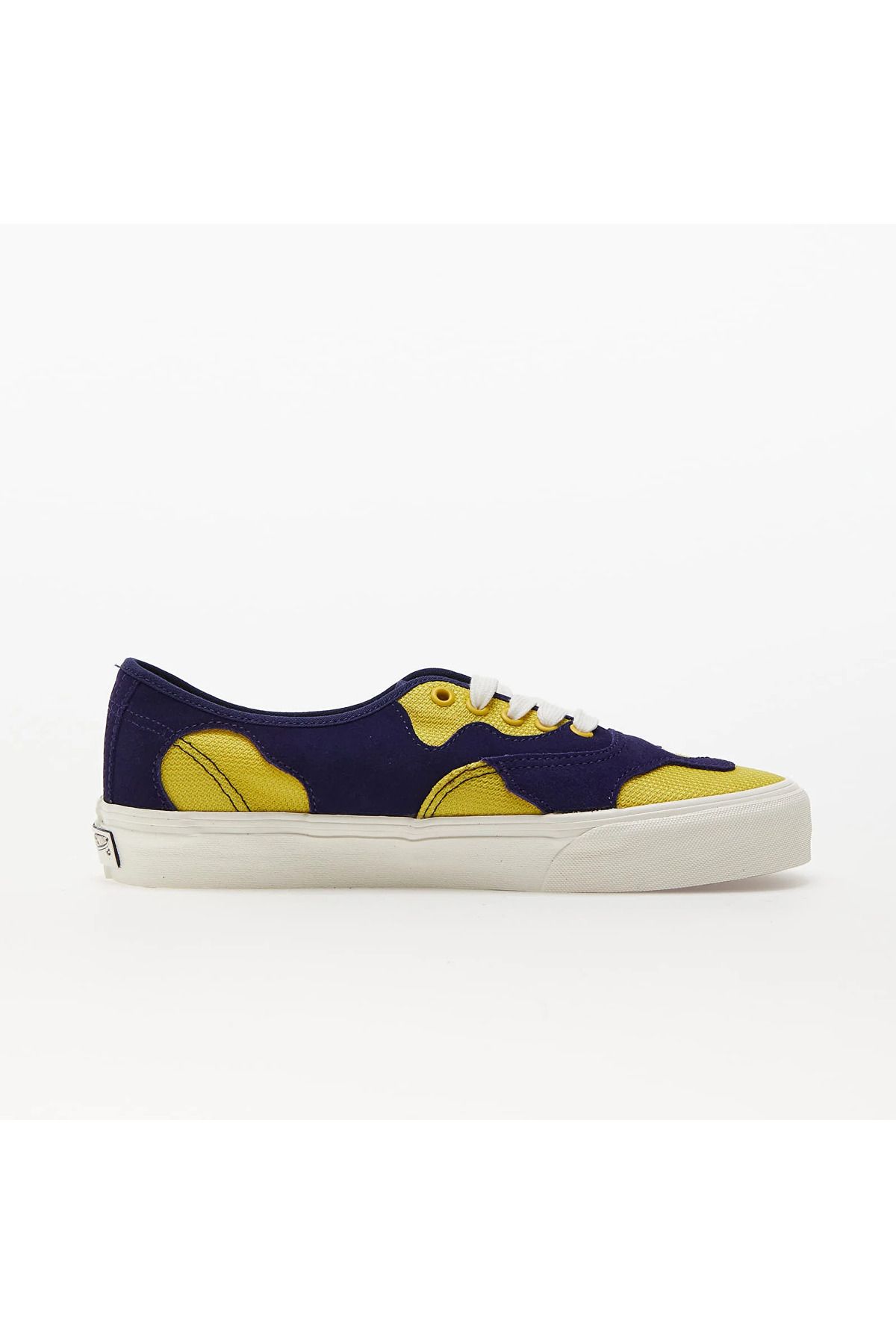 Vans-UA Authentic - Pantofi de damă model VR3 PW LX 3