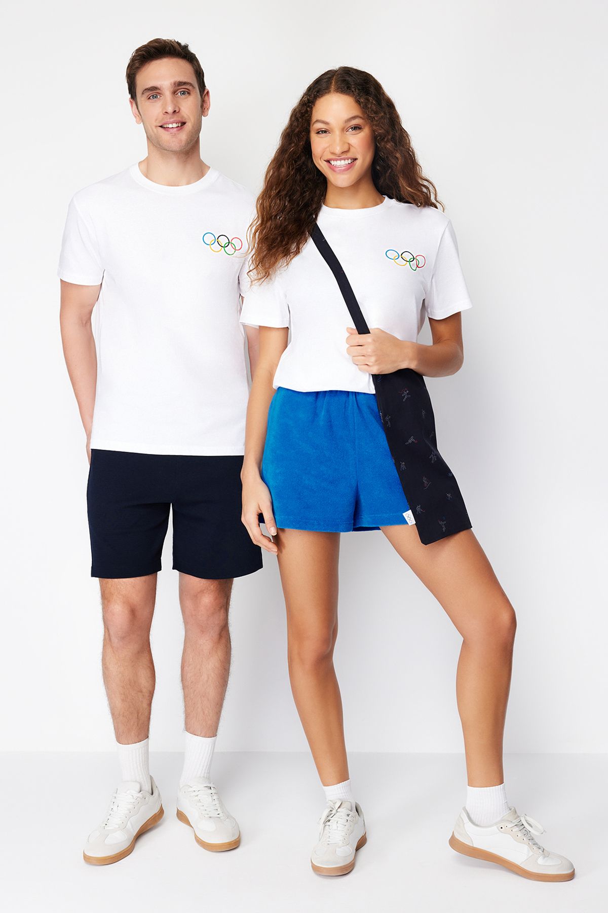 The Olympic Collection Biała Koszulka Unisex Z Dzianiny Mężczyzna - XS
