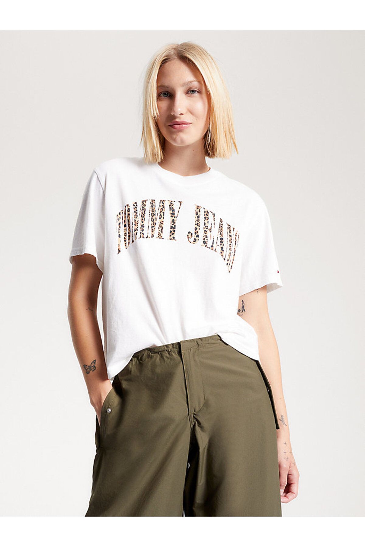 Tommy hilfiger 2025 leo t shirt