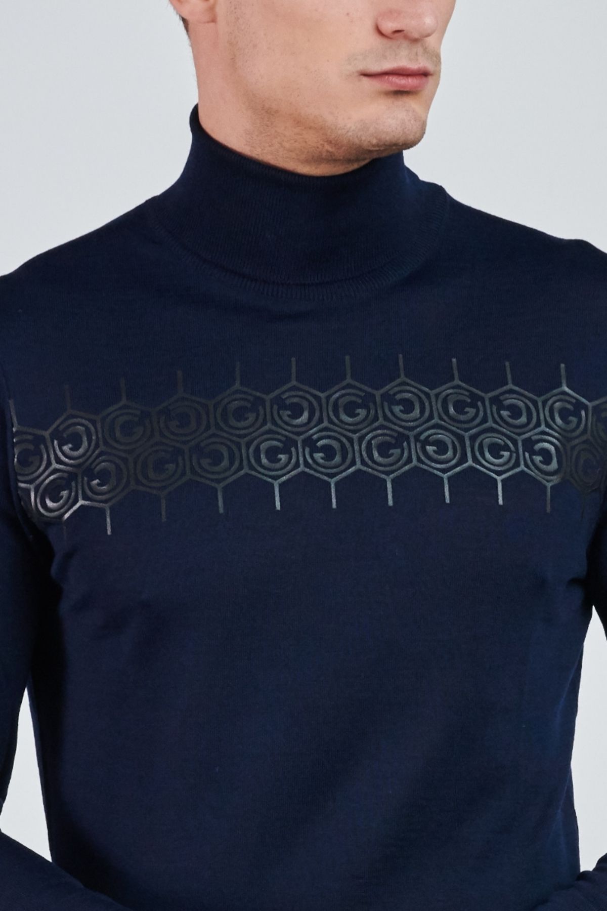 لباس بافتنی Giovane G. Designers Giovane Gentile