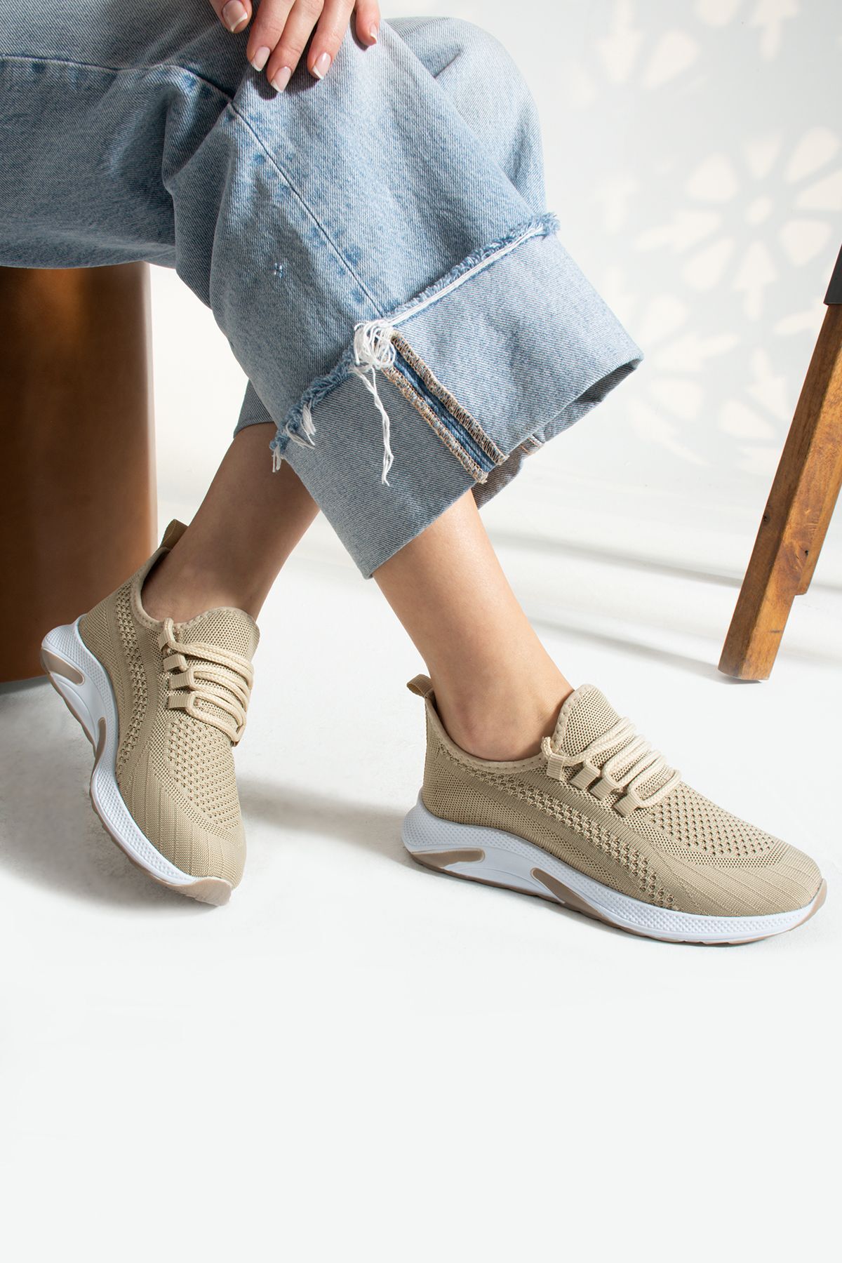 Bej Unisex Sneaker