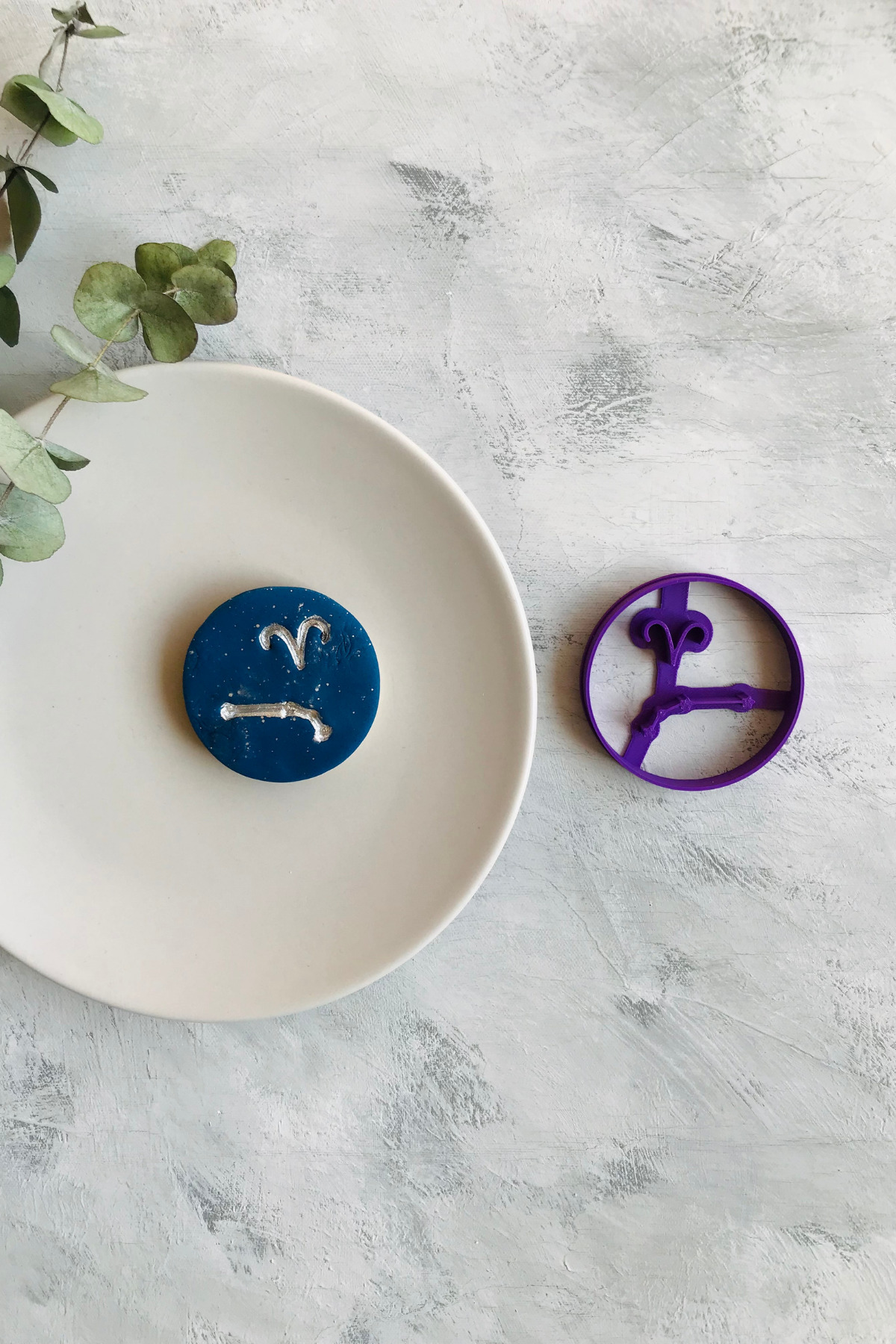 Aries Dough Shaper / Cookie Mold / Mixed Color / 6x6 cm