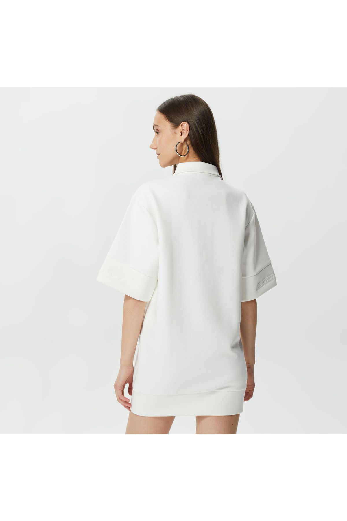 Lacoste لباس سفید آستین کوتاه و یاکا