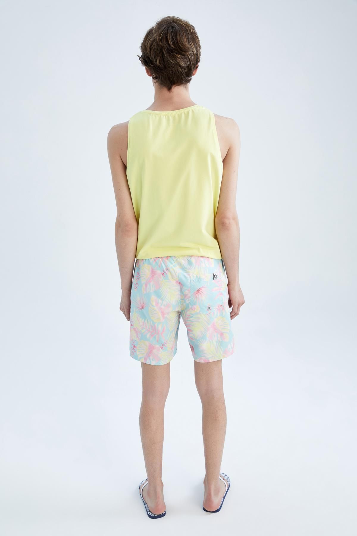 DeFacto-Regular Fit Short Length Patterned Sea Shorts W9770az22hs 4