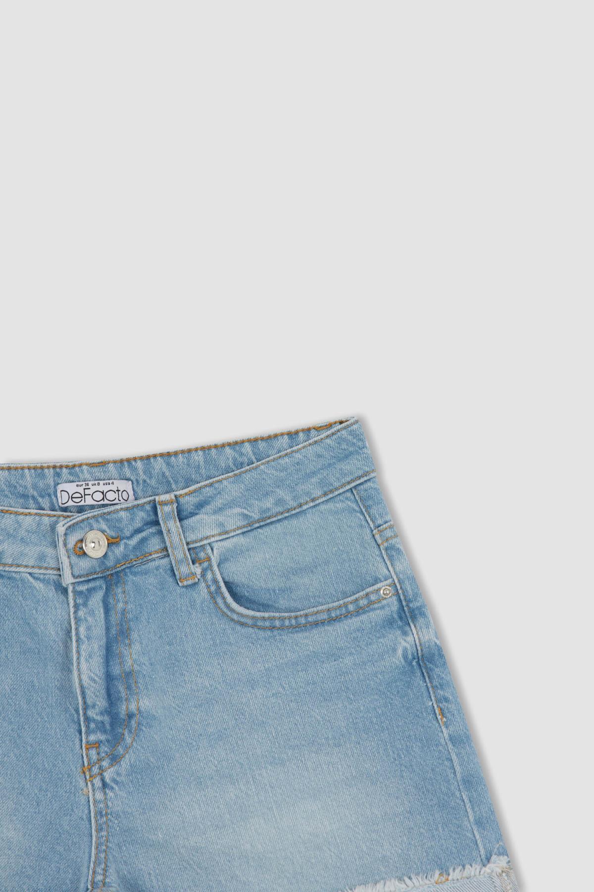 Normal Bel Katlamalı Paça Jean Şort X3508az22sm