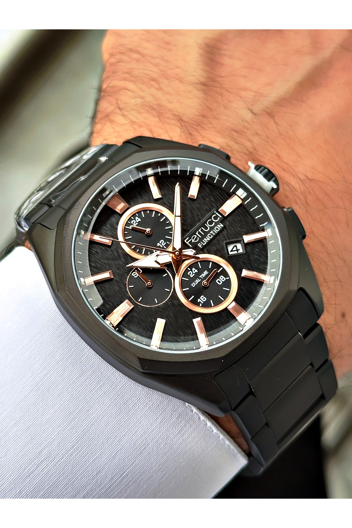 ساعت مچی مردانه بند فلزی با عملکرد زنگ و نور پس‌زمینه، رنگ مشکی + بند هدیه