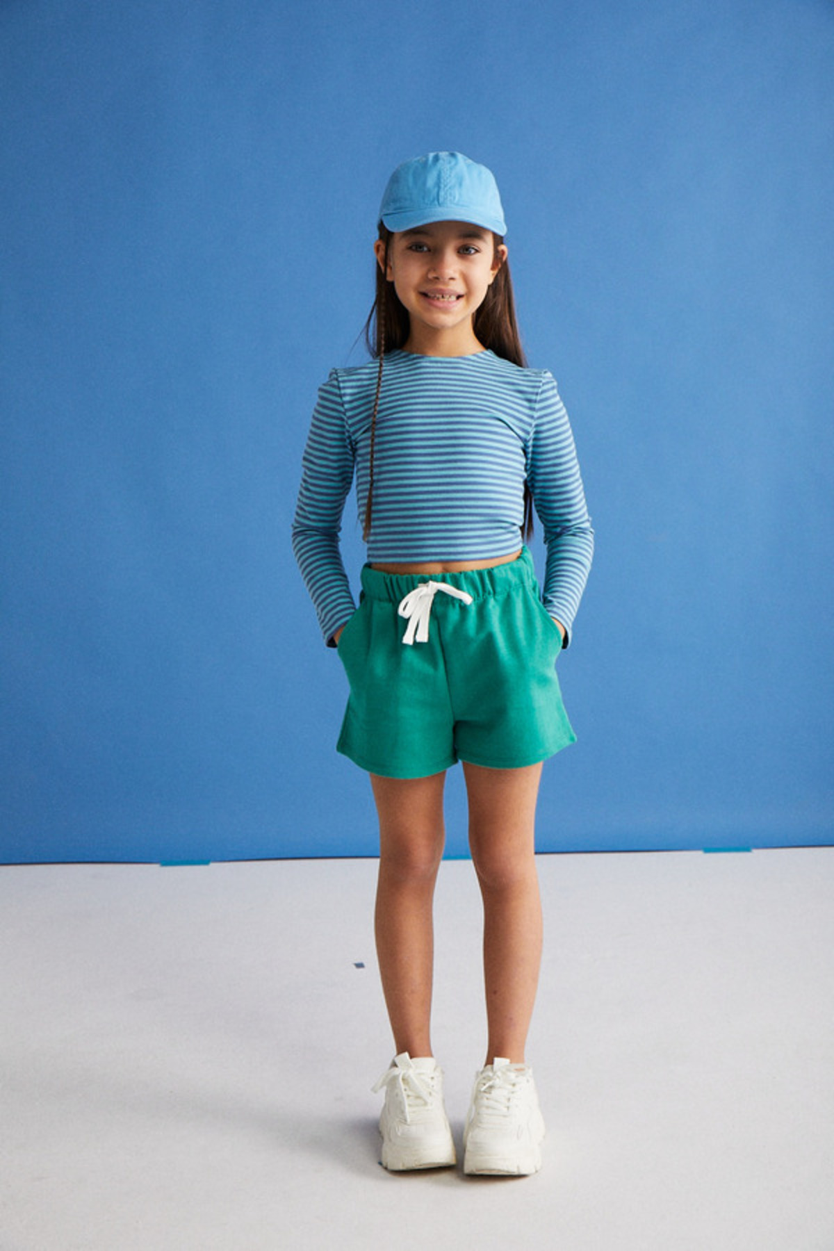 complete the look image