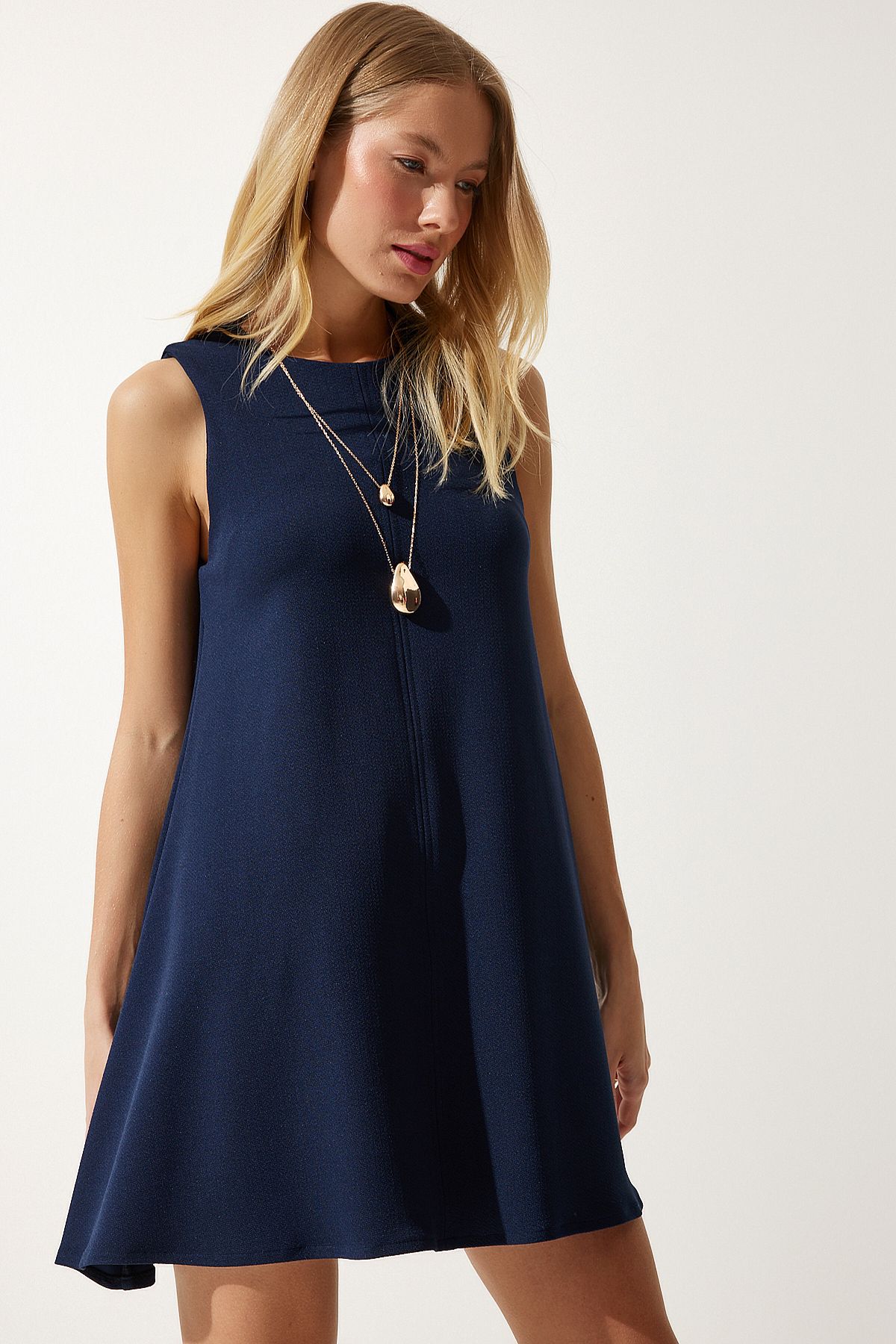 Happiness İstanbul-Marineblaues Sommer-Glockenkleid mit Rundhalsausschnitt für Damen RV00160 4