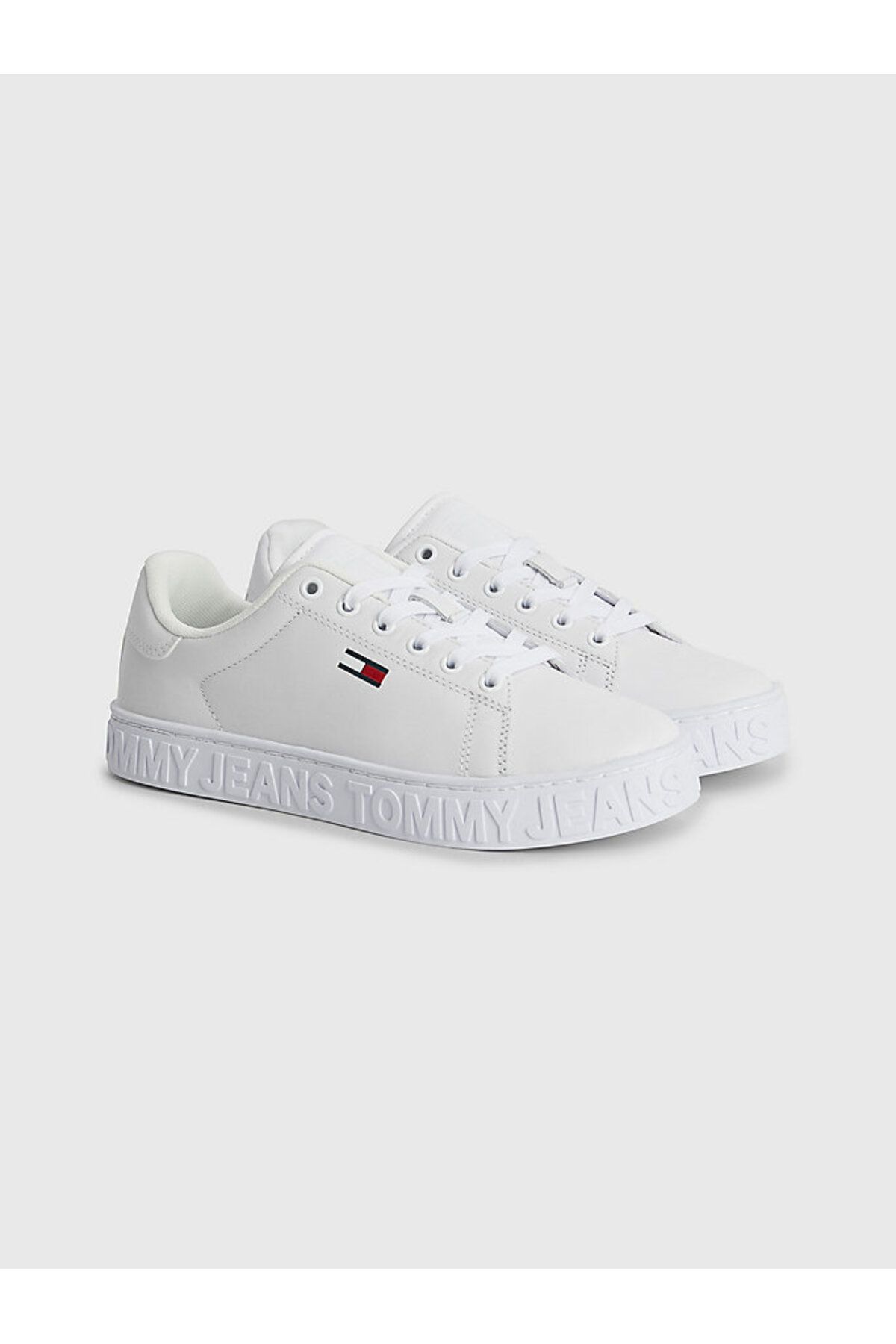 Cool tommy jeans sneaker deals