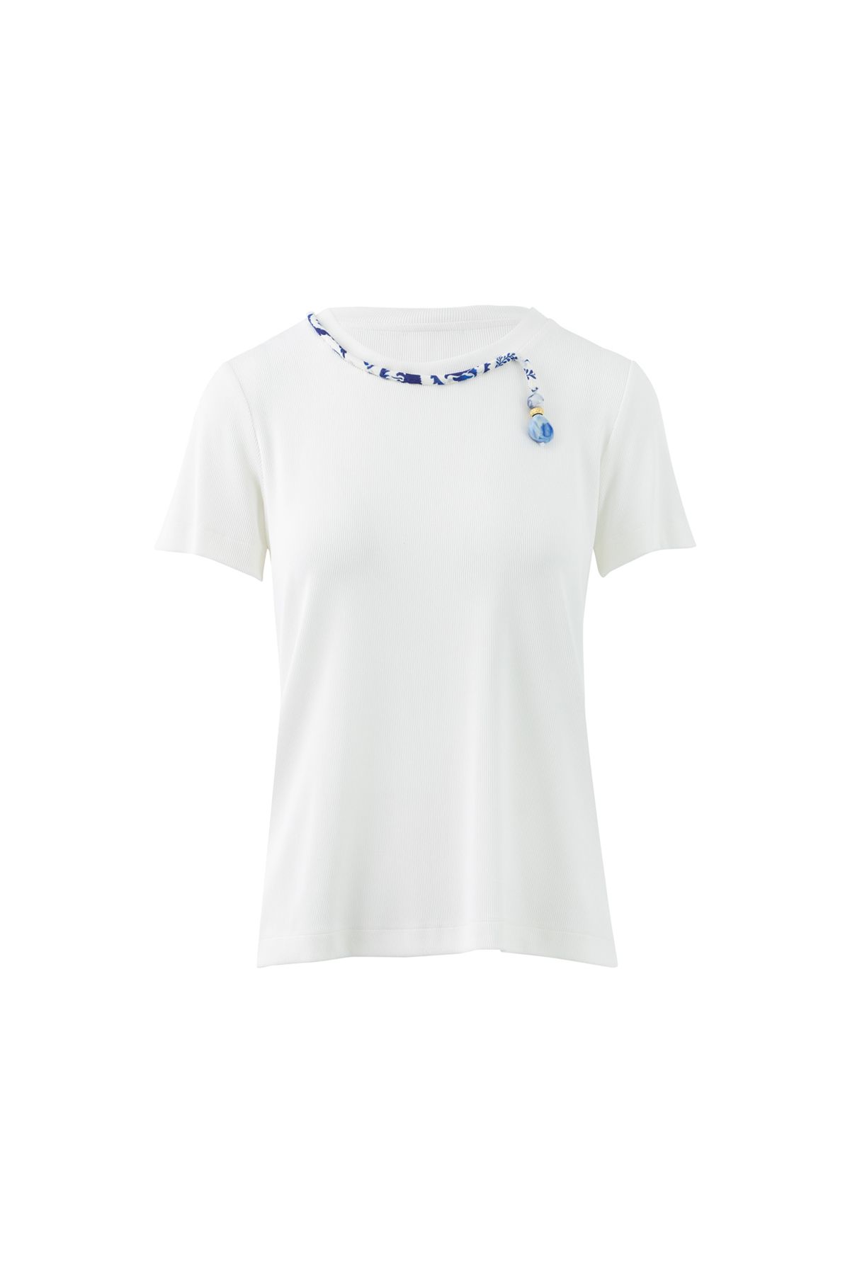 GİZİA-Embroidered White T-shirt with Lanyard Detail 1