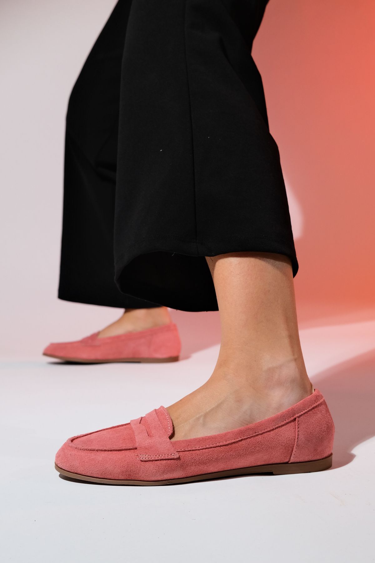 لوفر صورتی زنانه راننده گل رز F02 اورجینال luvishoes