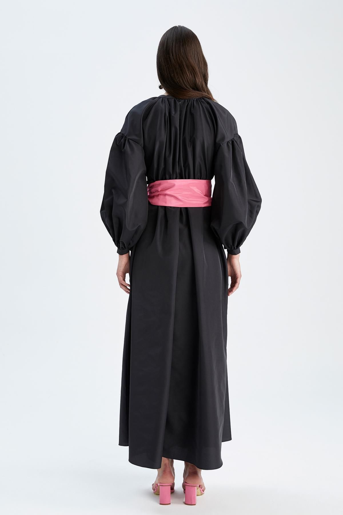 DeFacto-فستان Nihan Peker Design برقبة دائرية وأكمام طويلة وحزام خصر من التفتا Y3912az22sm 7