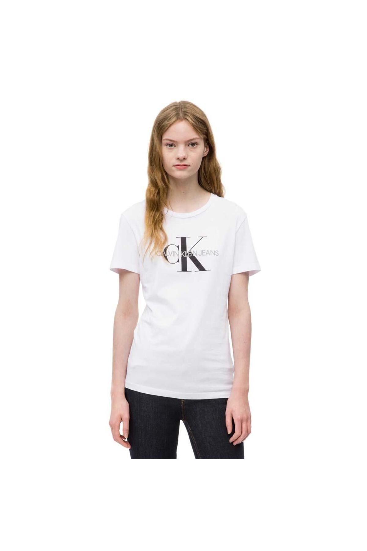 Core monogram logo sales regular fit tee