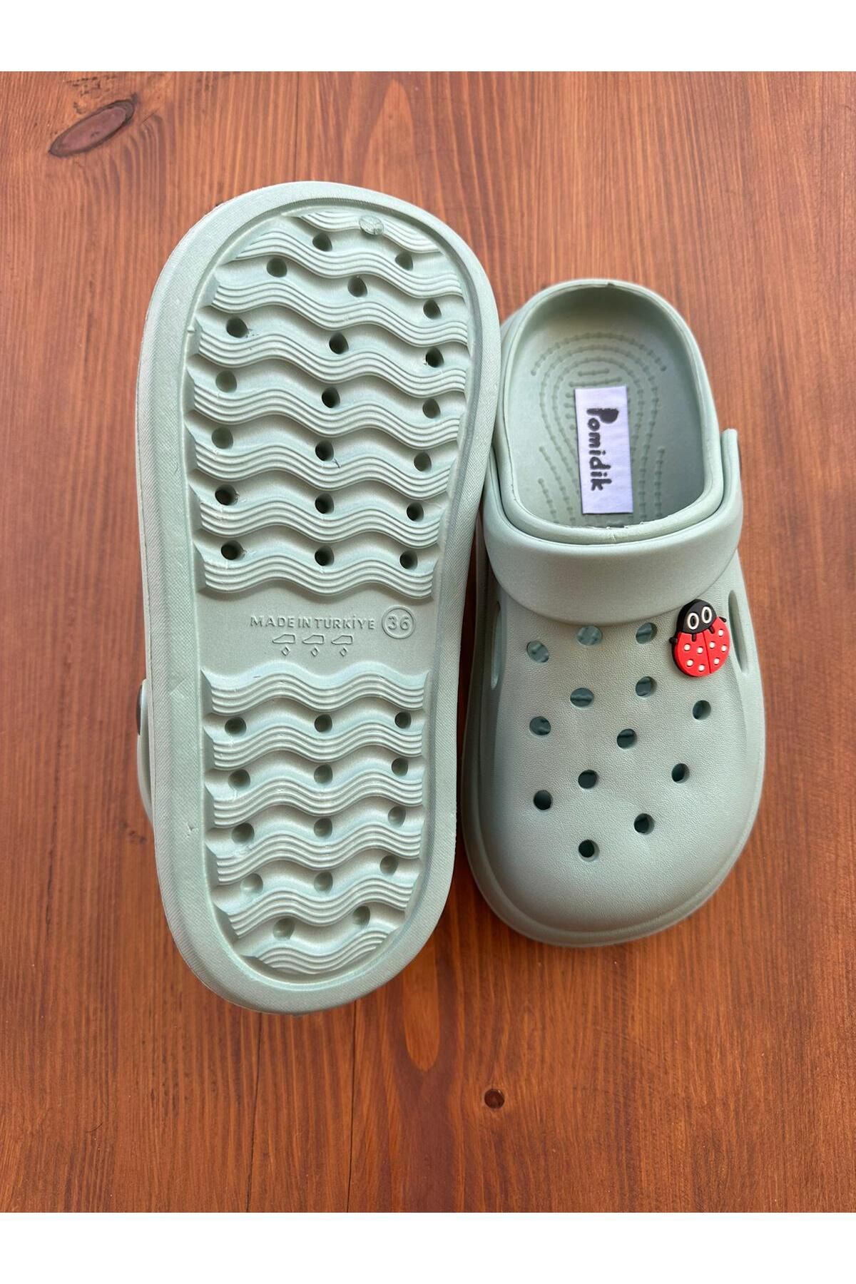 Pomidik-Women's Ladybug Accessory Massage Sole Closed Front Eva Slippers Black 4