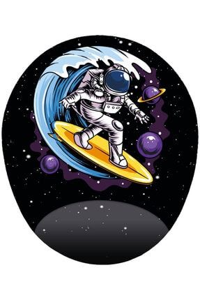 Uzayda Sörf Yapan Astronot - Bilek Destekli Oval Mousepad MDOVL37