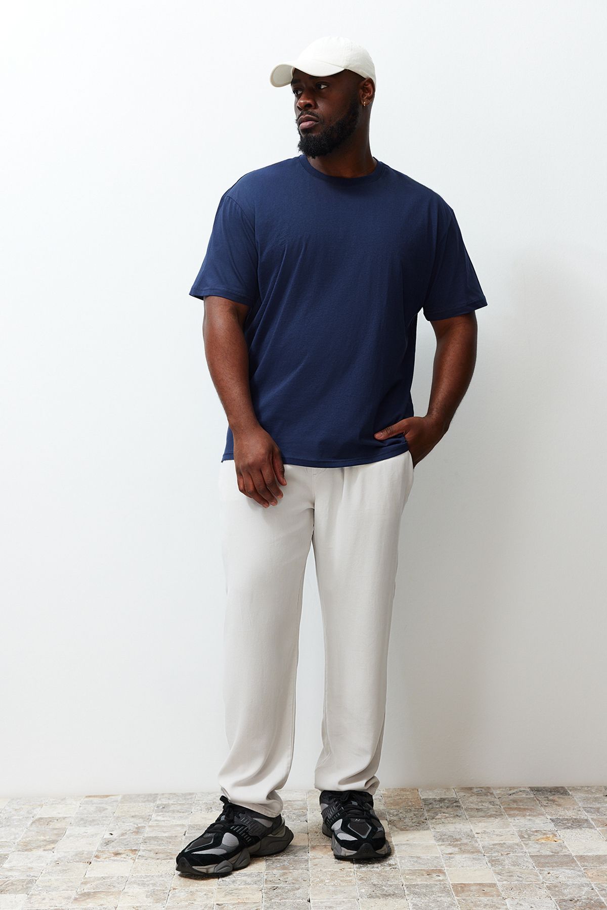Trendyol Collection-Plus Size Navy Oversize/Wide Cut Back Lettering Printed 100% Cotton T-Shirt Tmnss24Bf00038 5