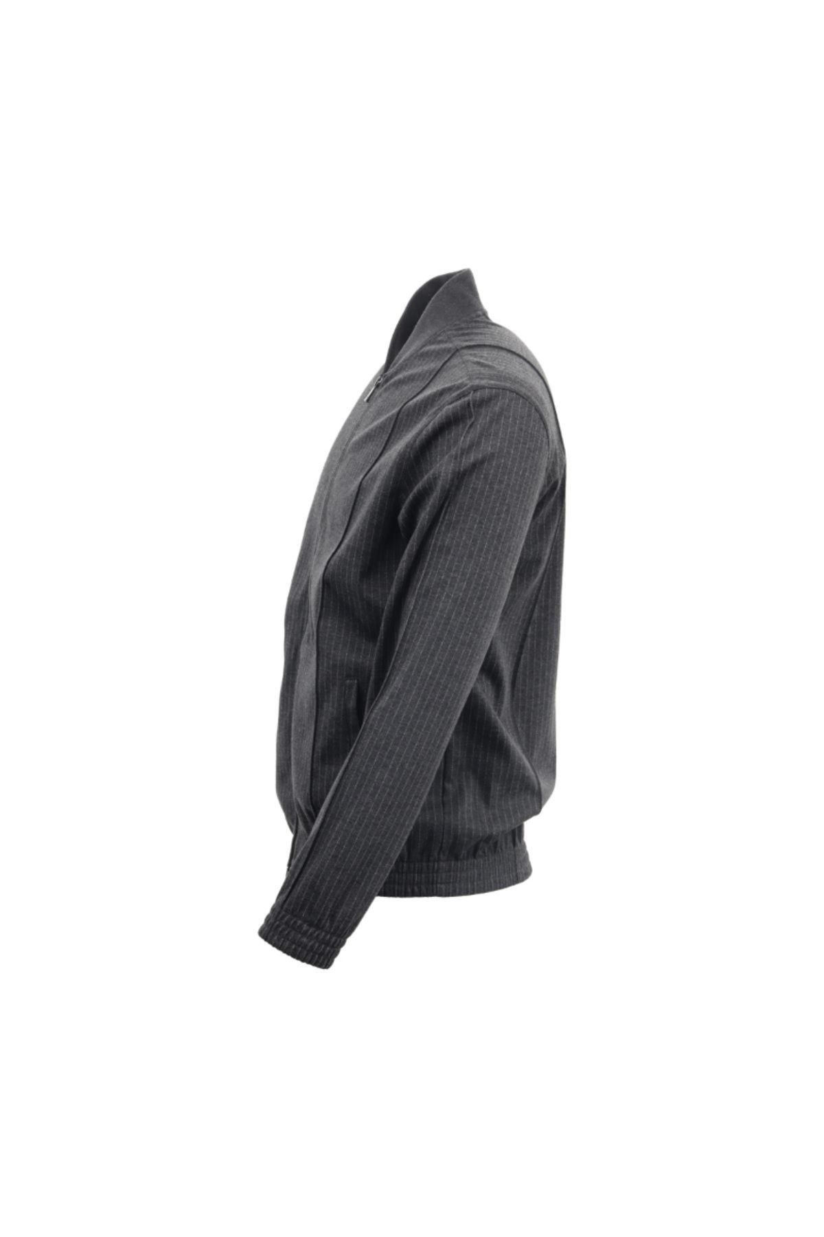 Giovane G. Designers Coat / Coat Giovane Gentile
