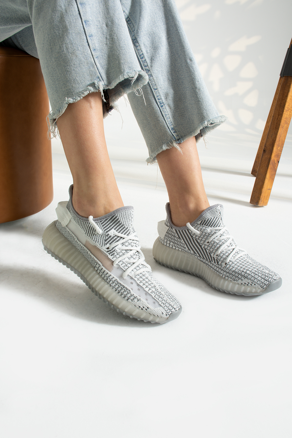 Unisex Gri Beyaz Spor Ayakkabı