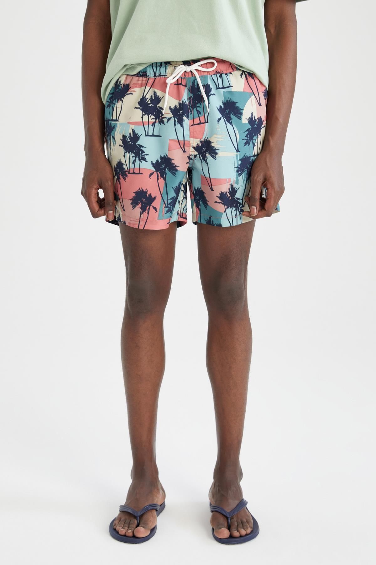 DeFacto-Above Knee Palm Tree Patterned Swim Shorts 6