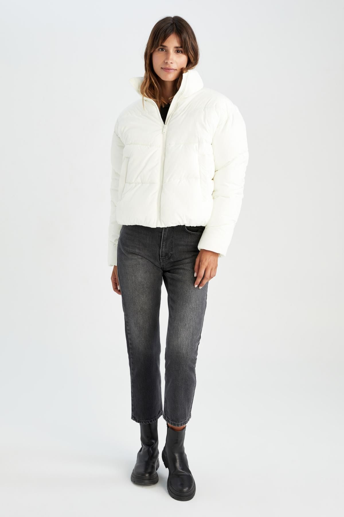 complete the look image